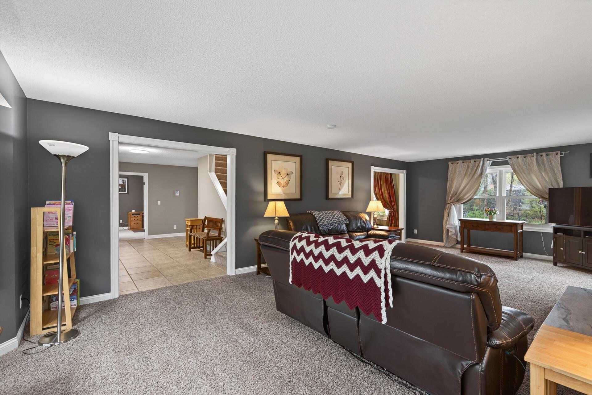5525 Wedgewood Drive