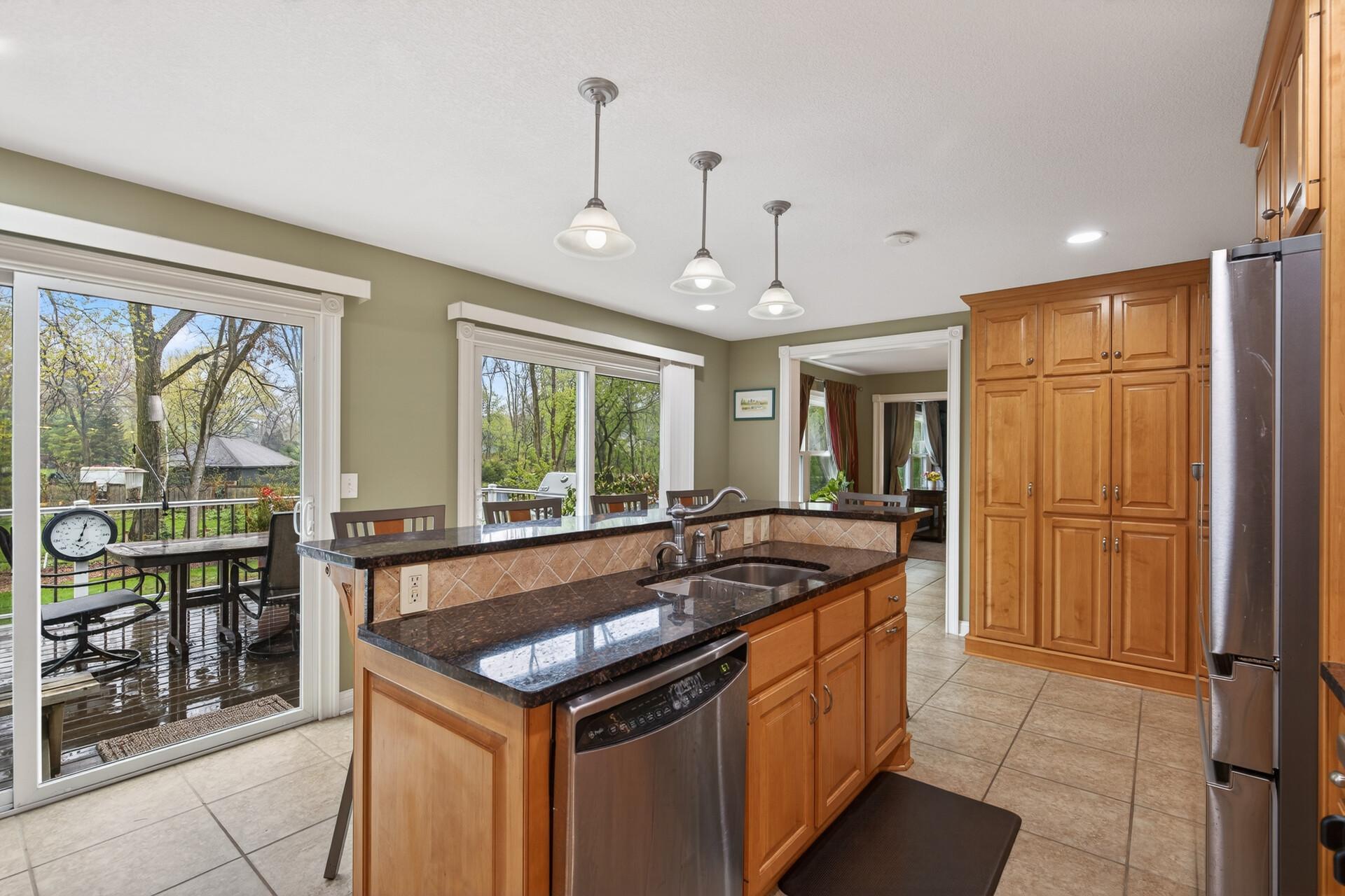 5525 Wedgewood Drive