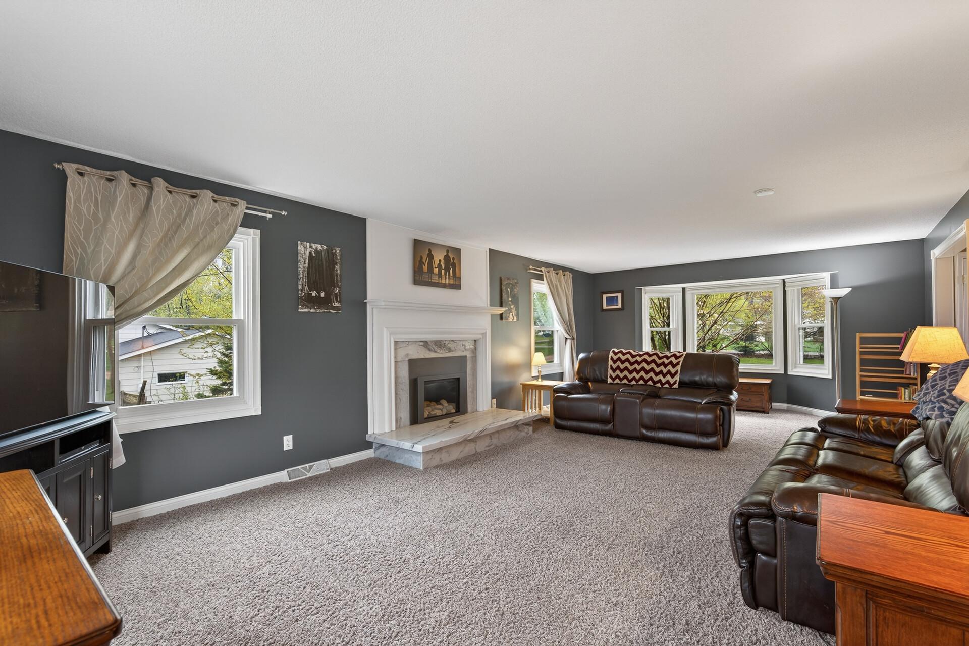 5525 Wedgewood Drive