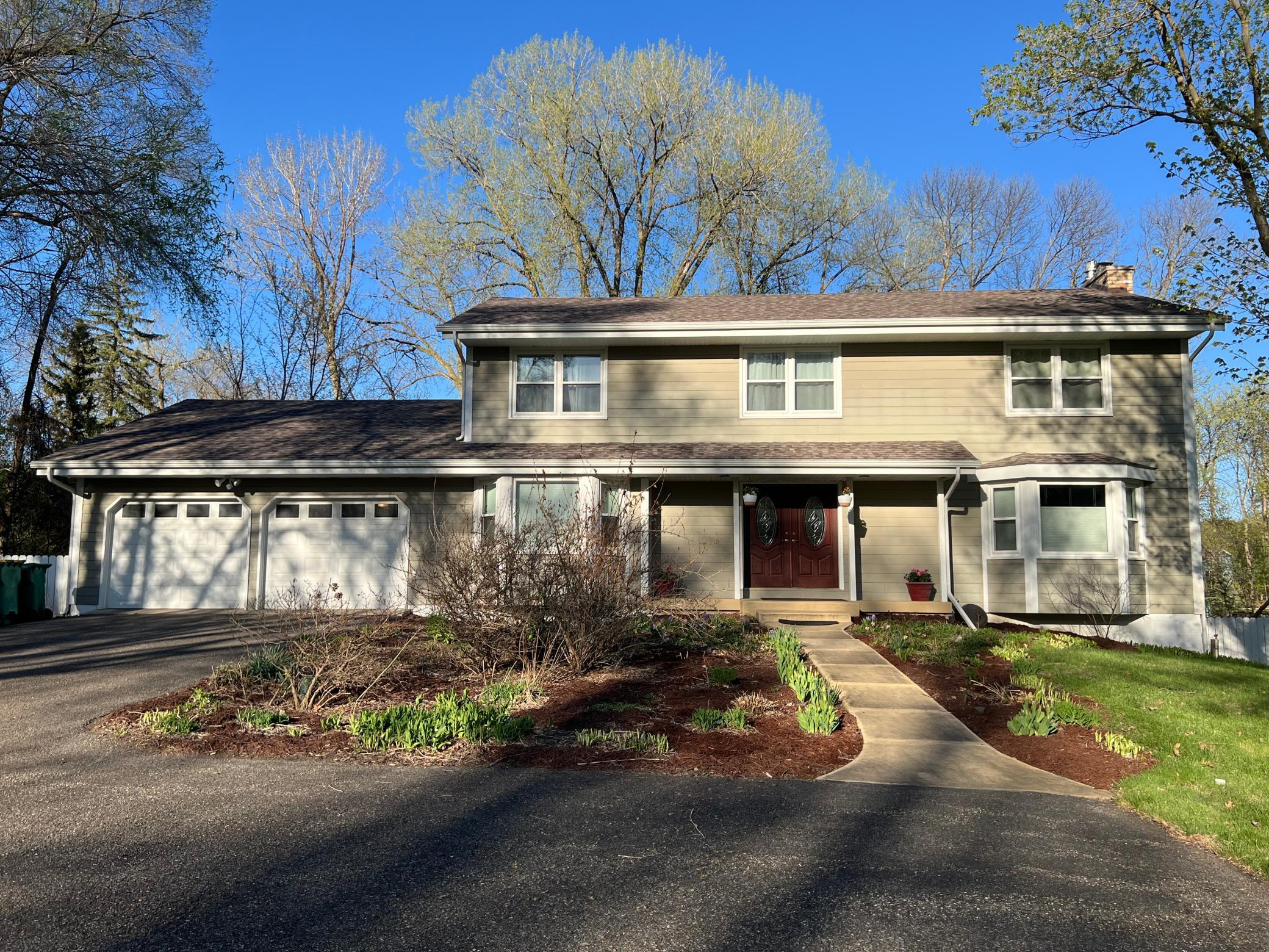 5525 Wedgewood Drive