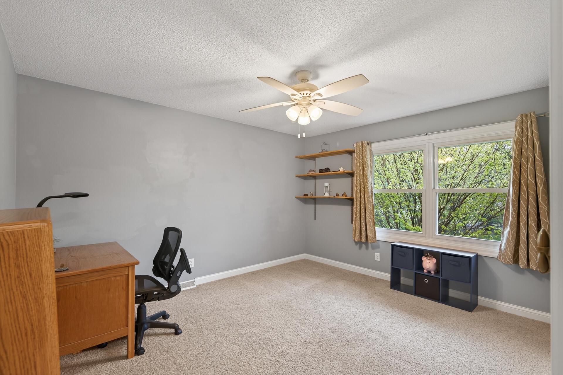 5525 Wedgewood Drive