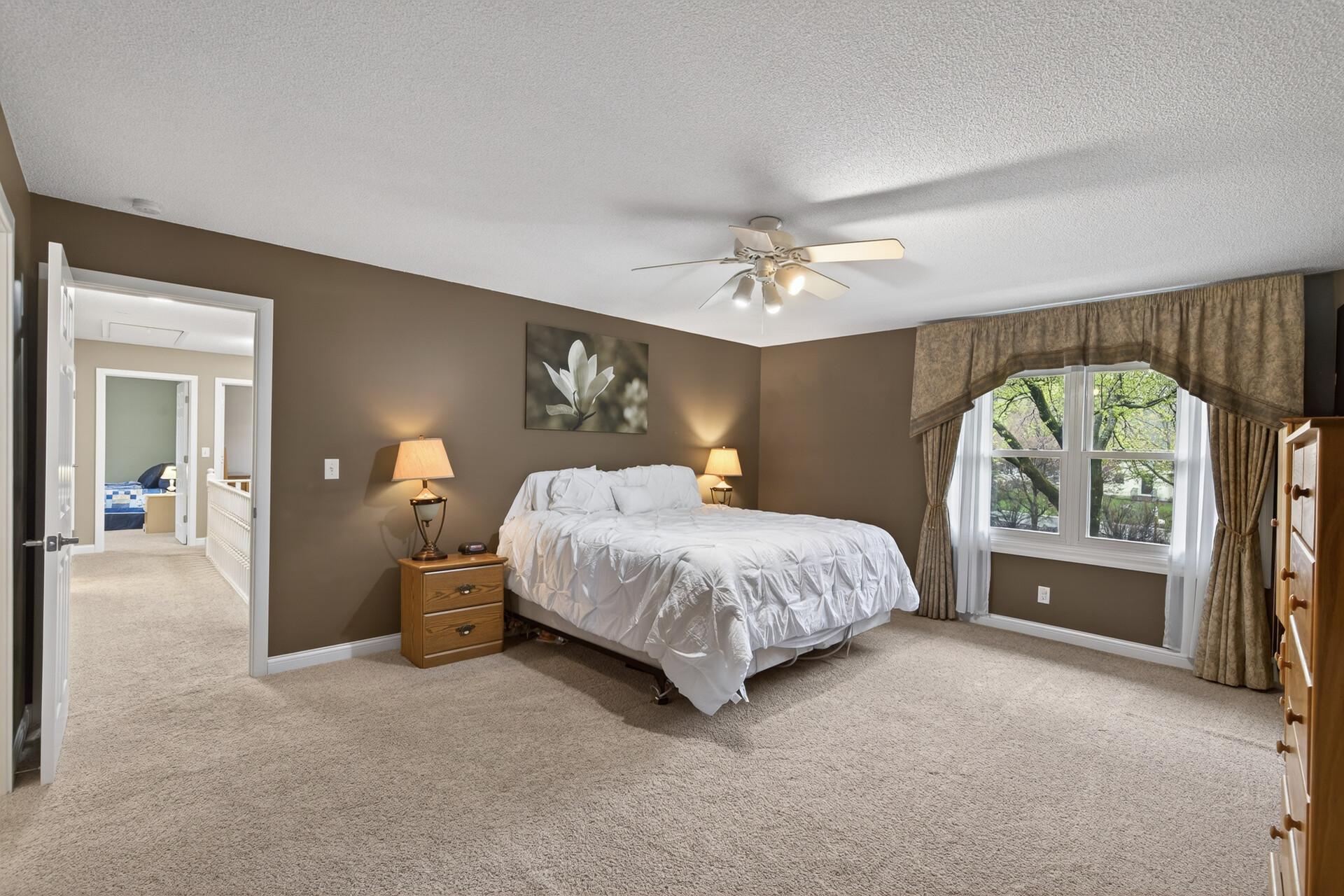 5525 Wedgewood Drive