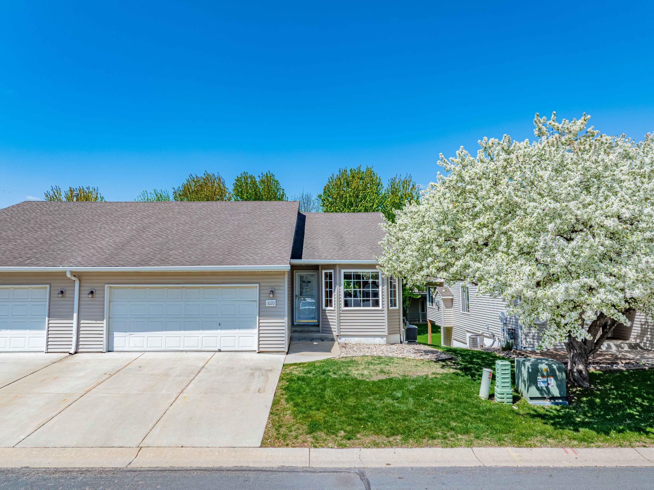 1020 Primrose Lane