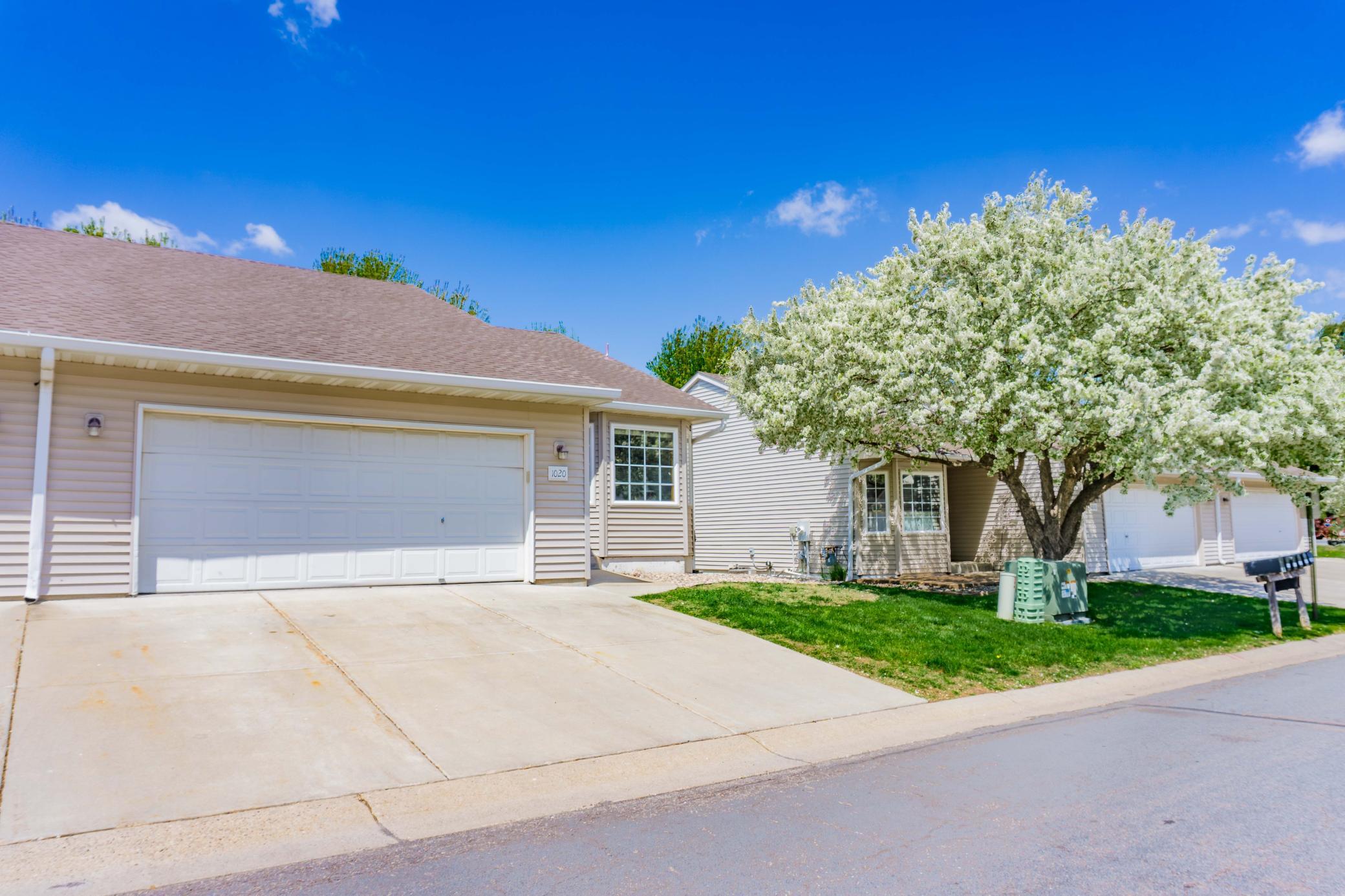 1020 Primrose Lane