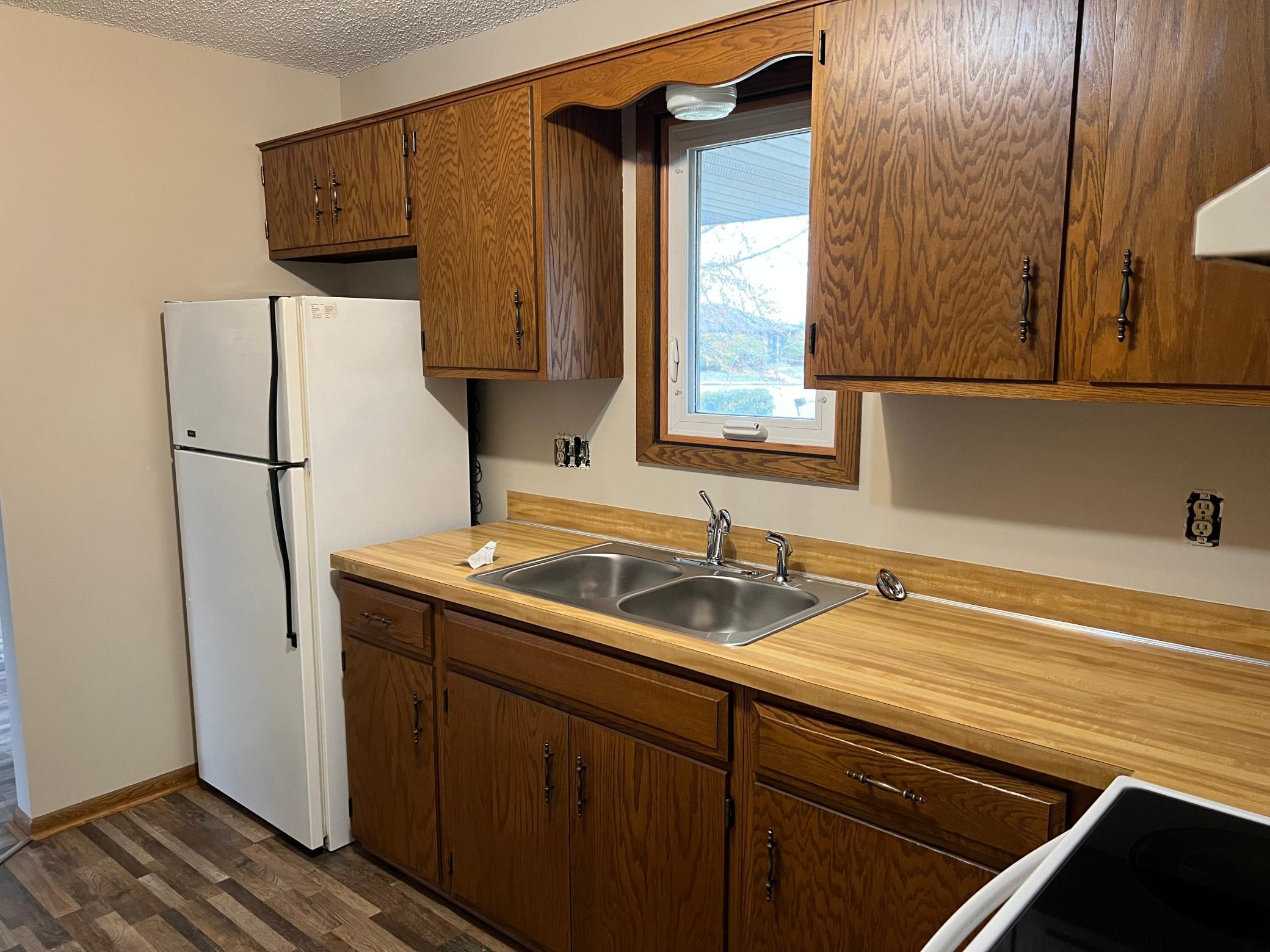 1615 Commercial Avenue Unit: 203