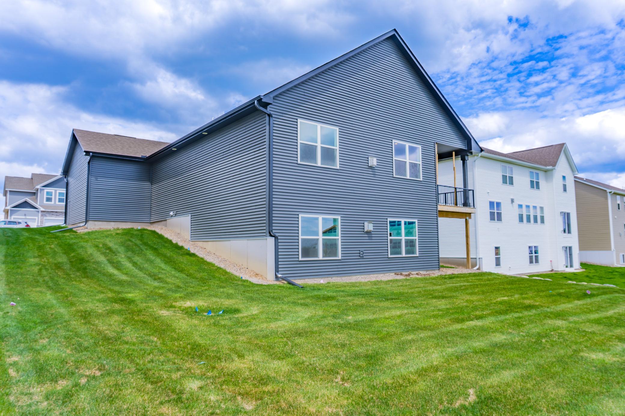 717 Winterberry Lane