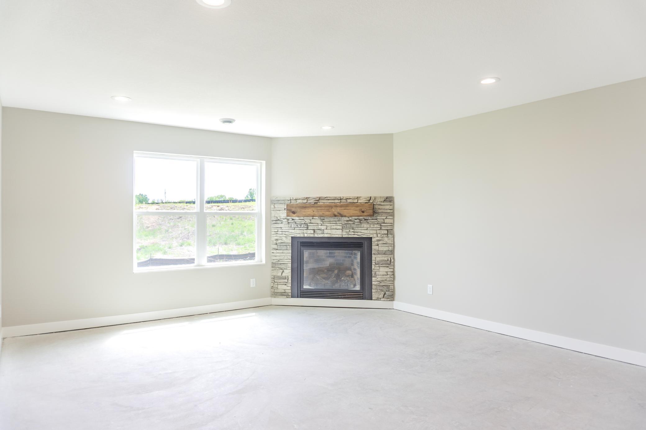 717 Winterberry Lane