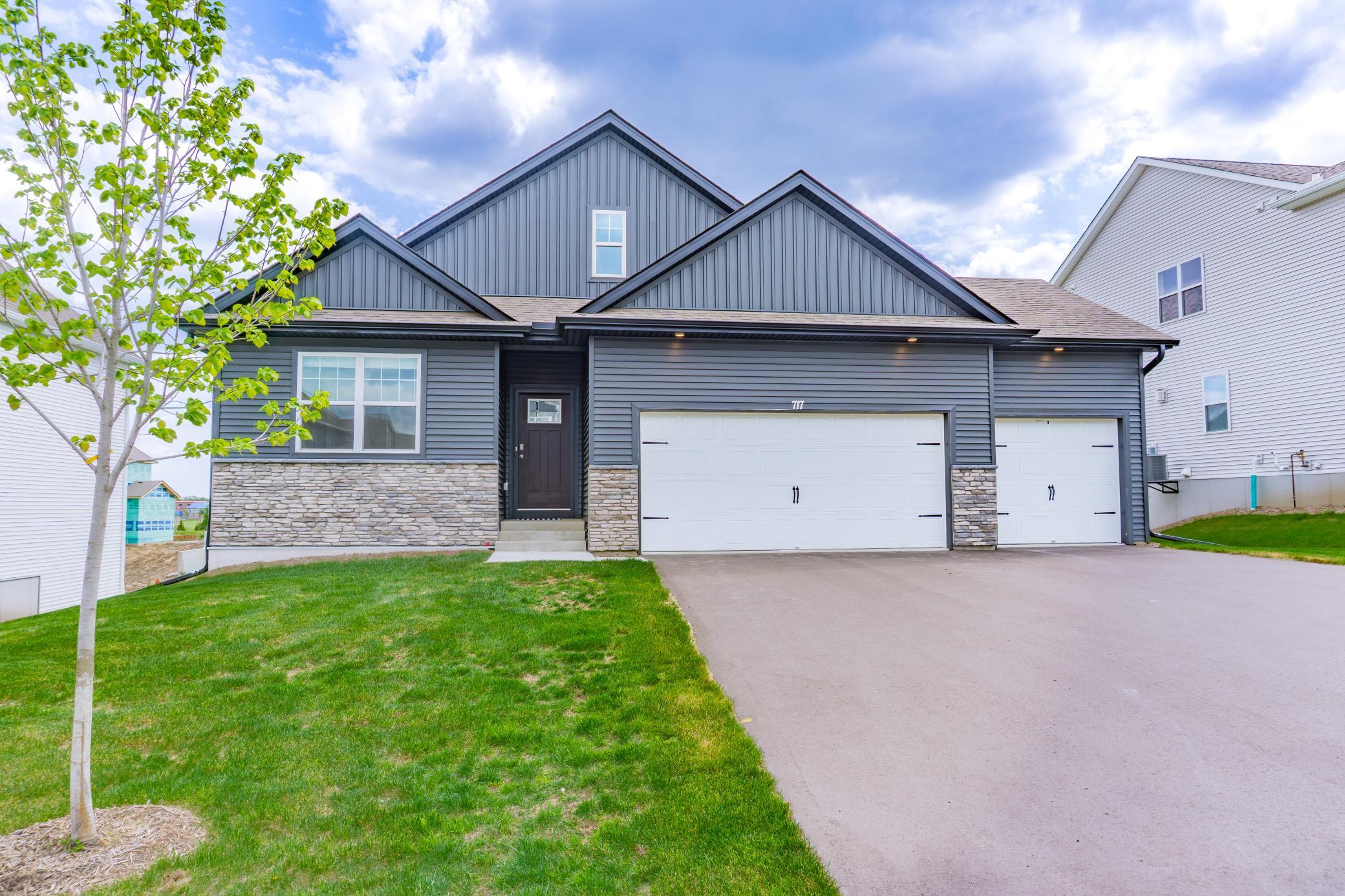 717 Winterberry Lane