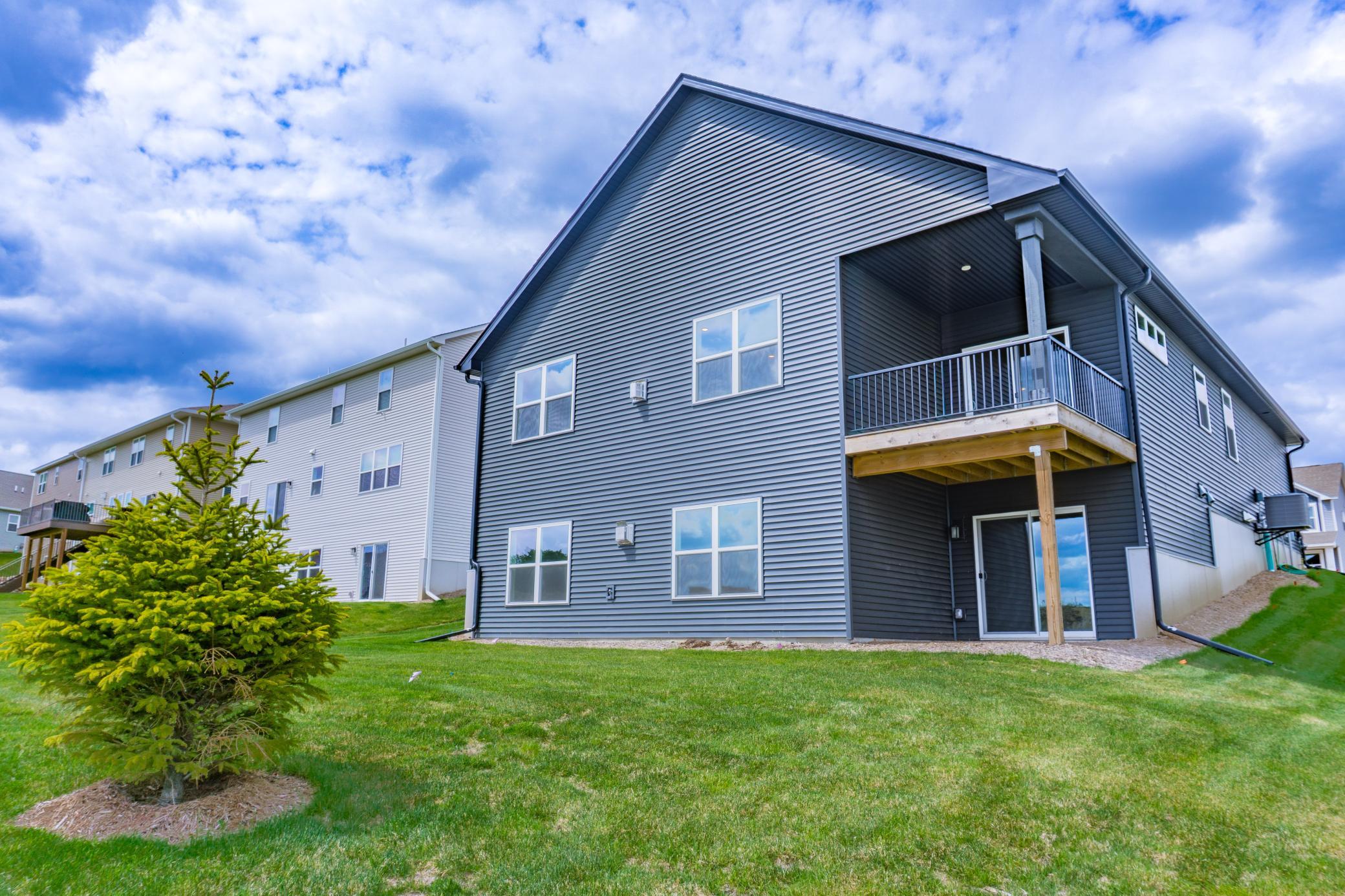 717 Winterberry Lane