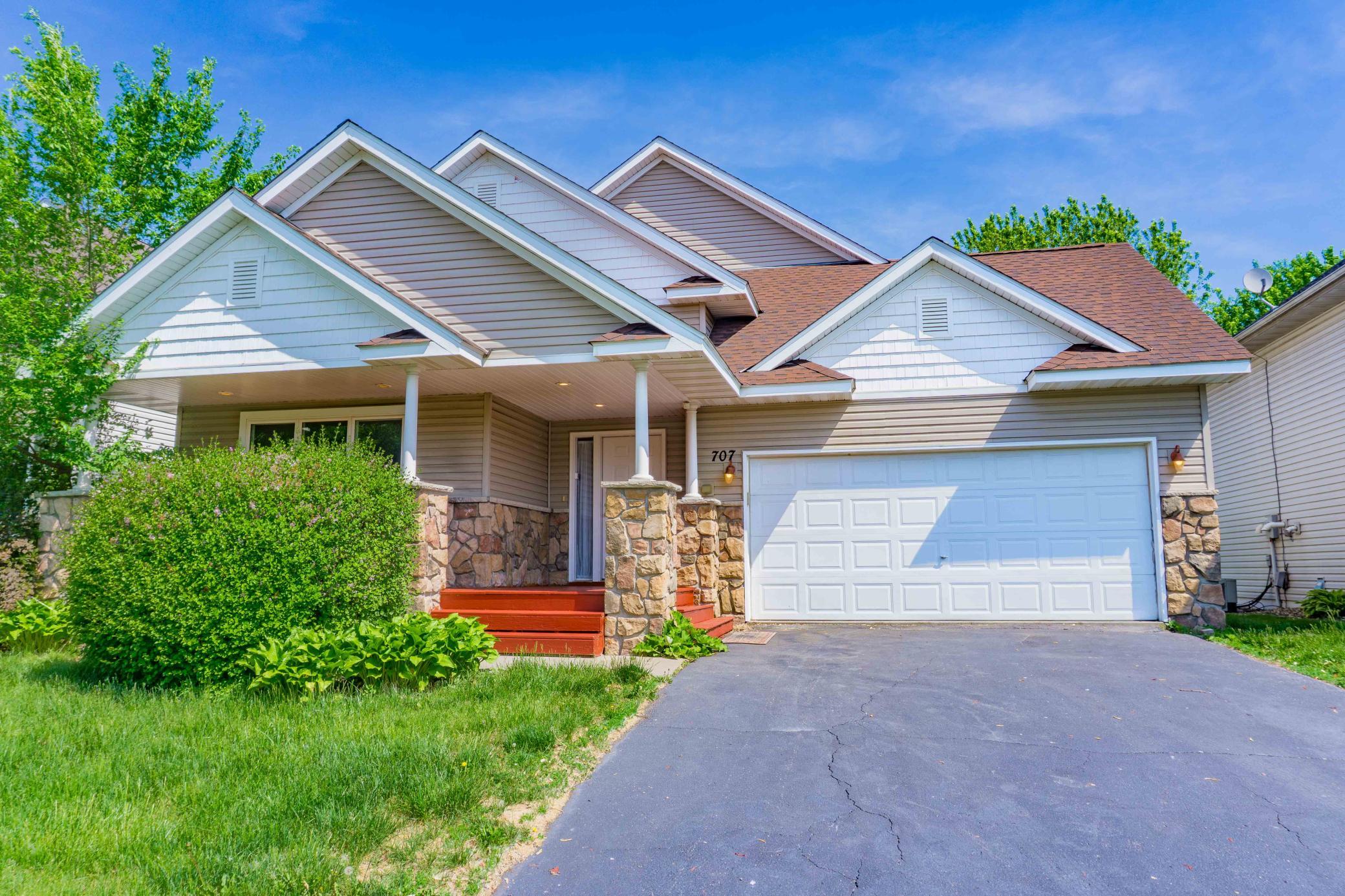 707 7th Street