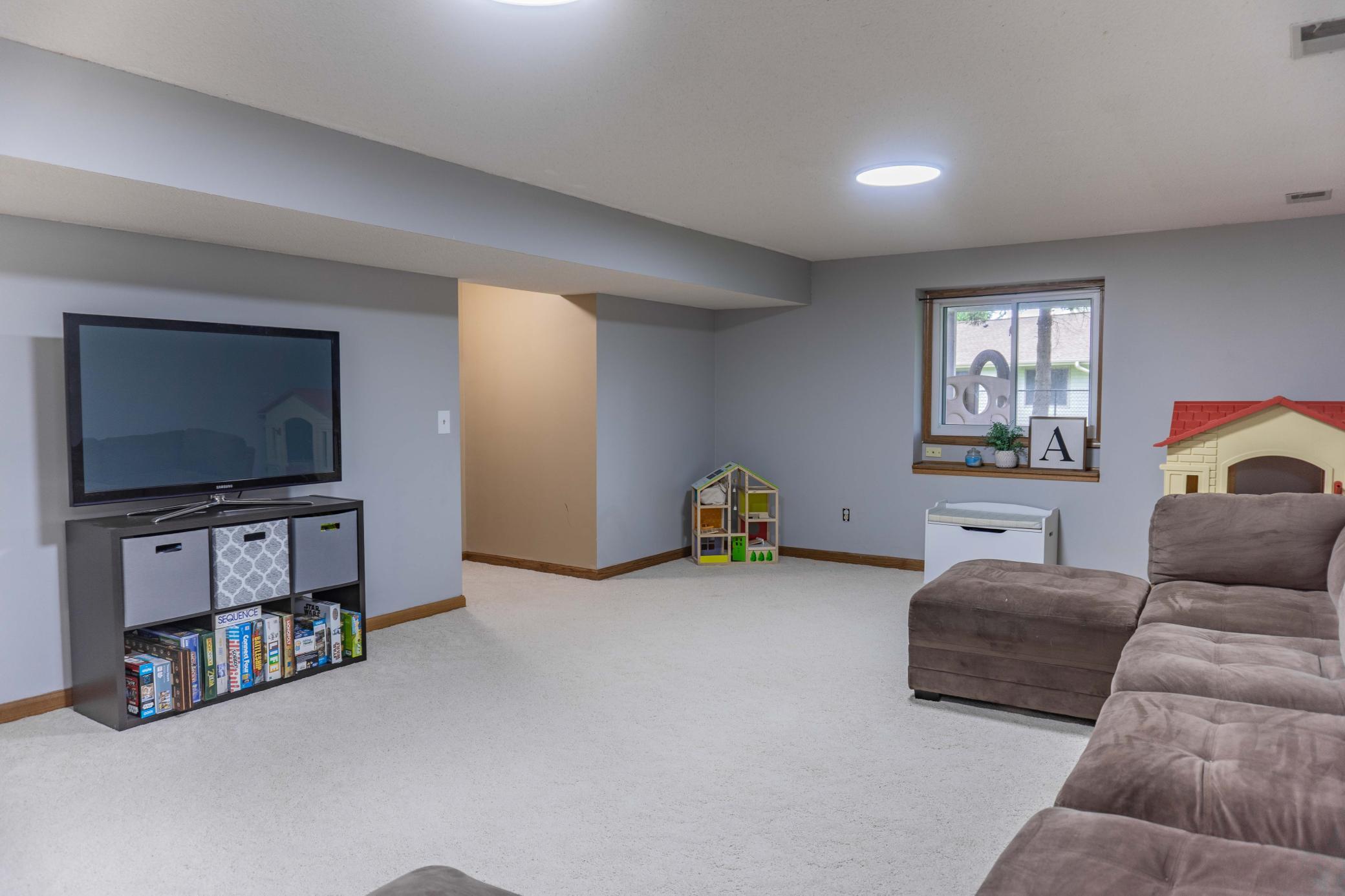 4874 W 144th Street
