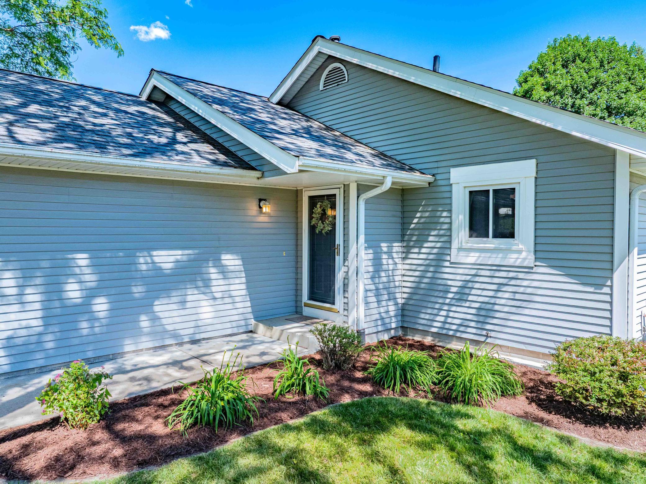 4874 W 144th Street