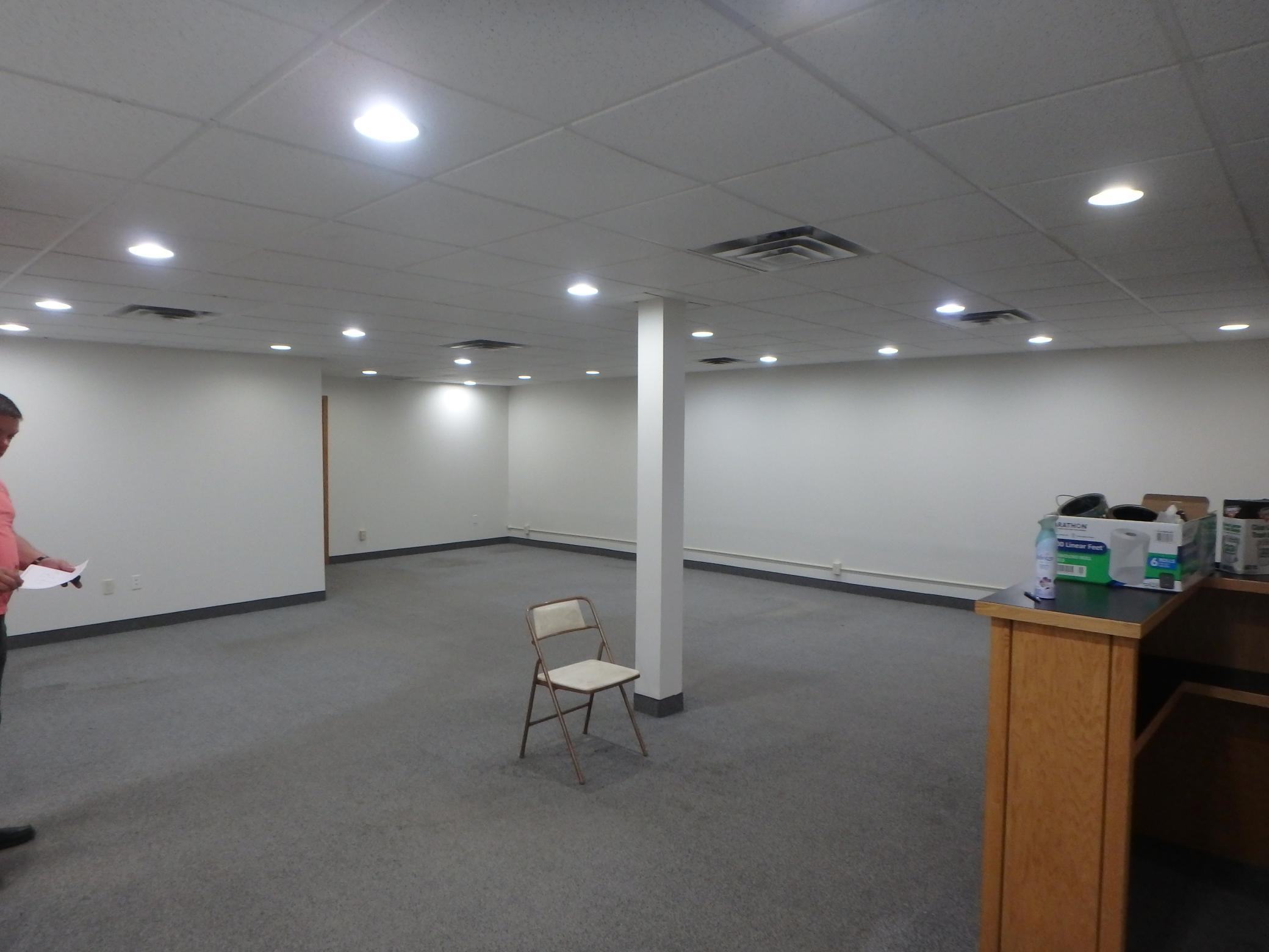112 E 5th Street Unit: 101