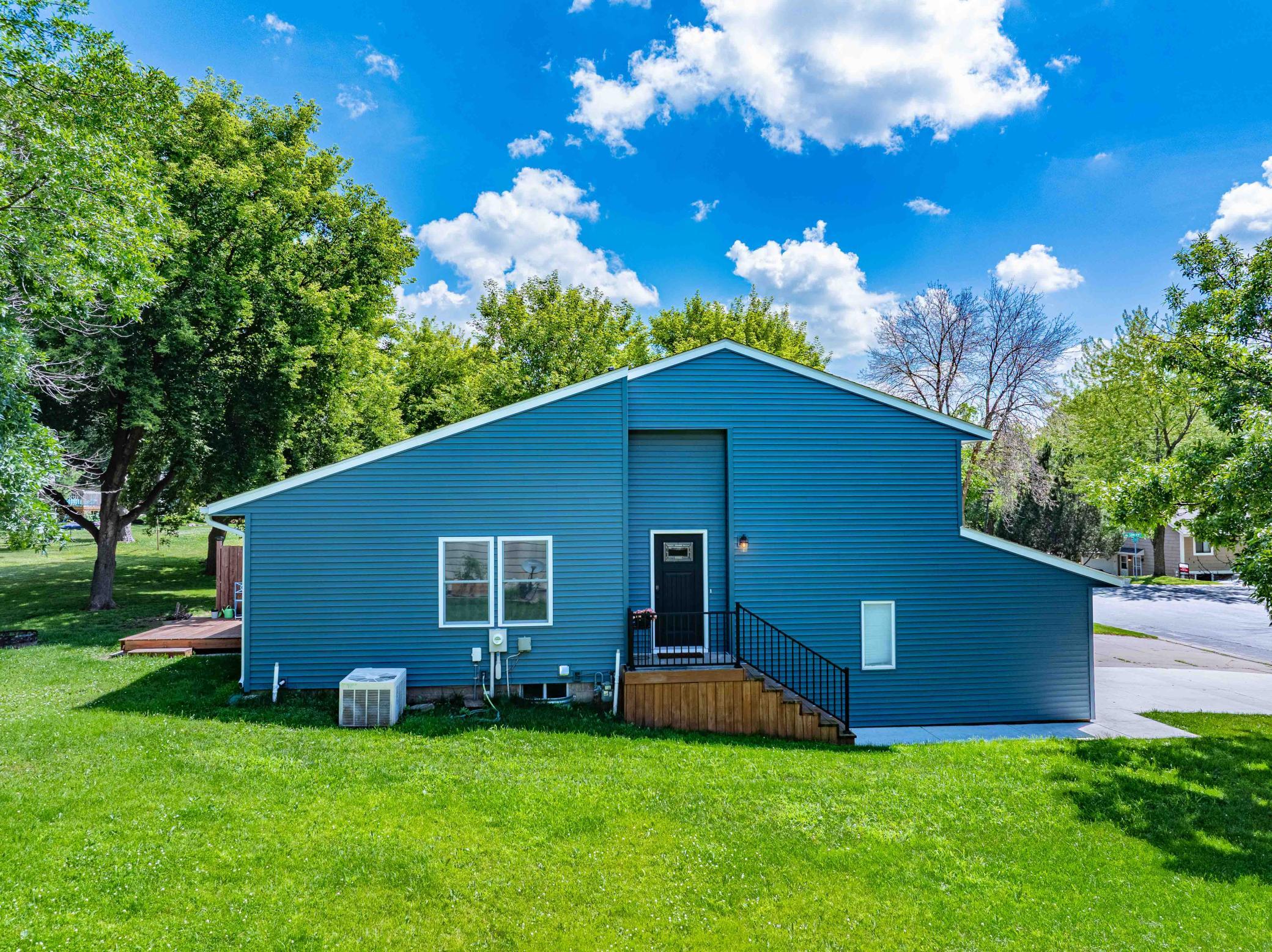 1035 Fox Run Road