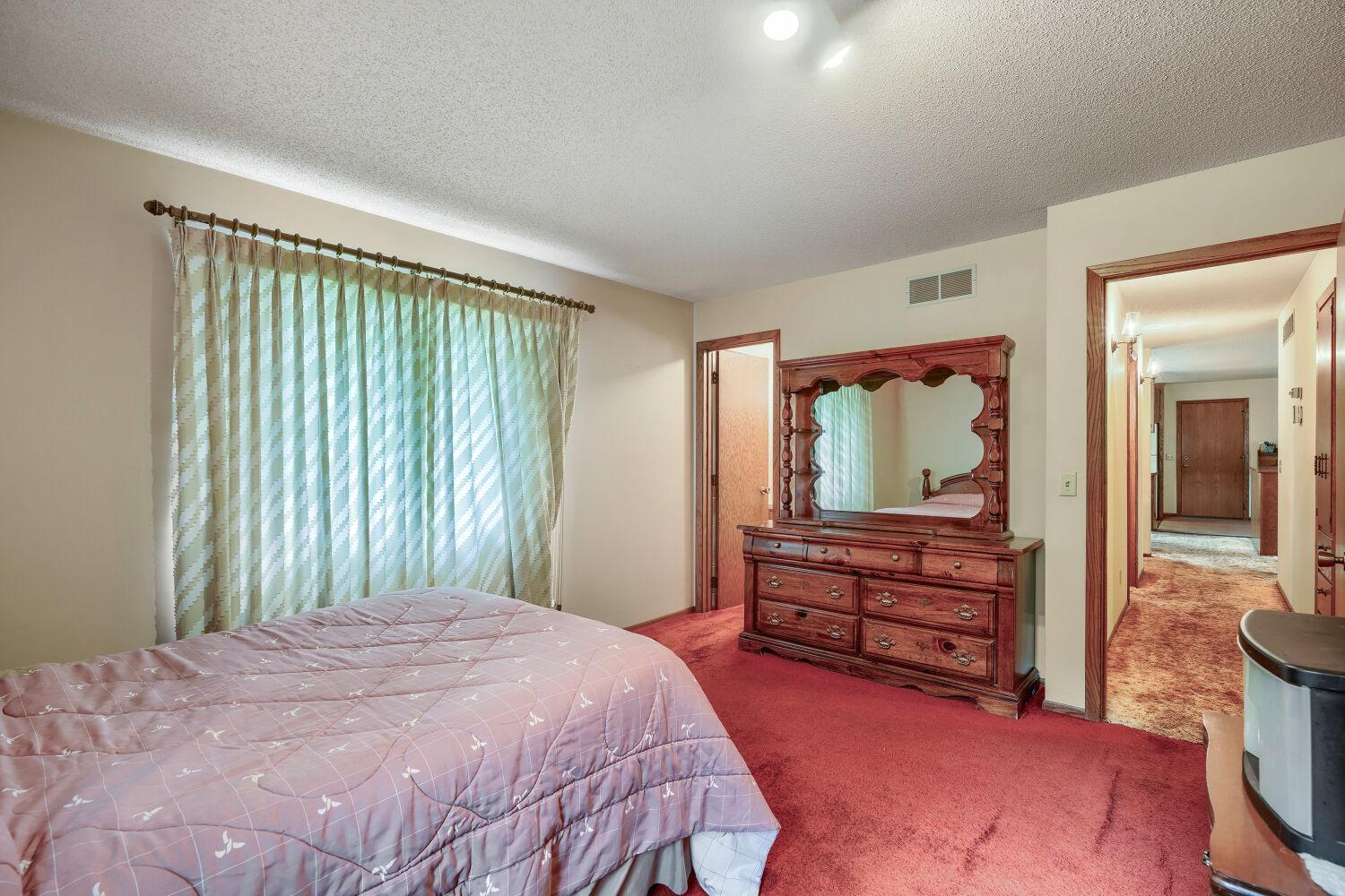 13151 Highway 13 S