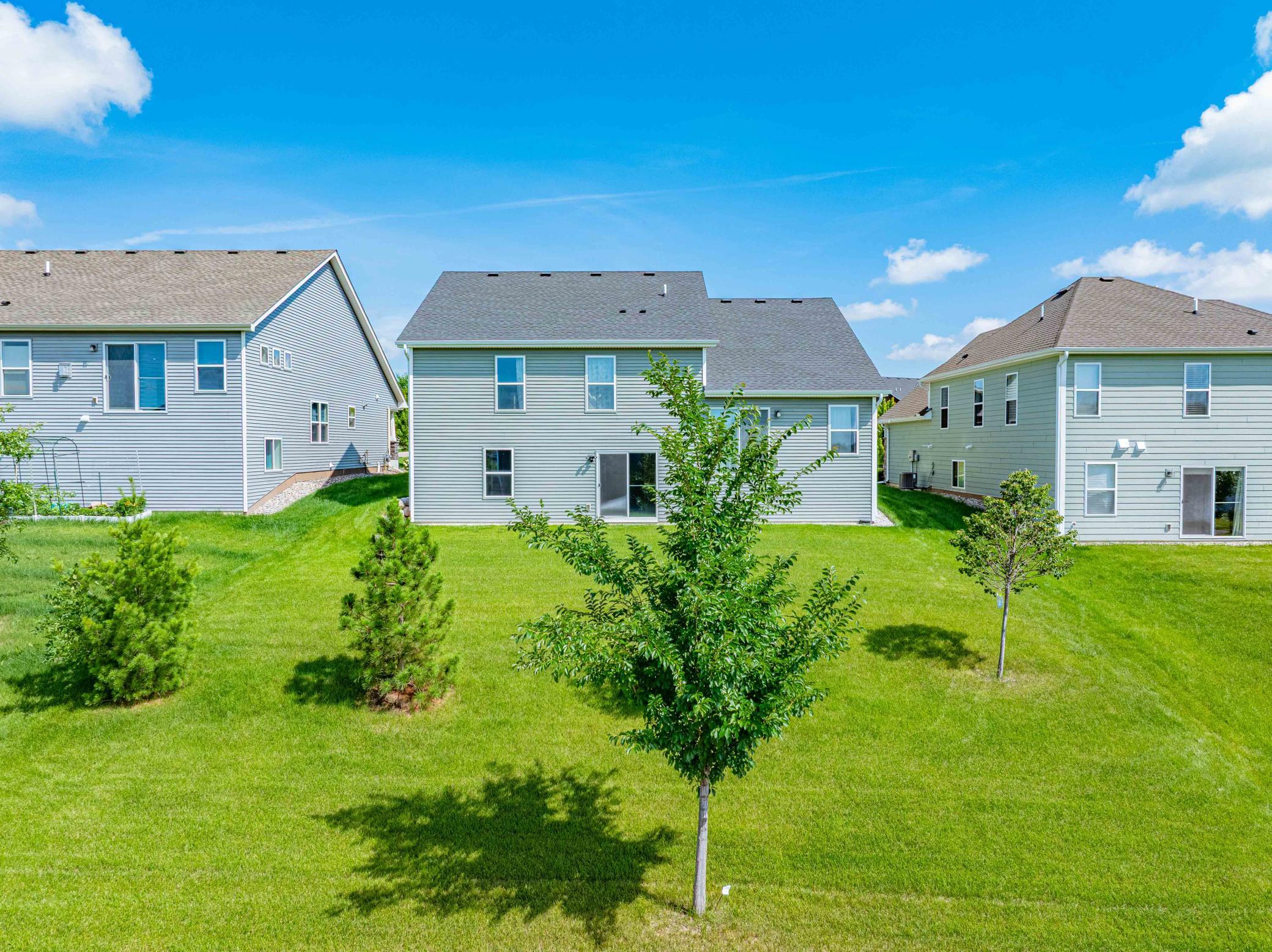 1430 Nutmeg Circle