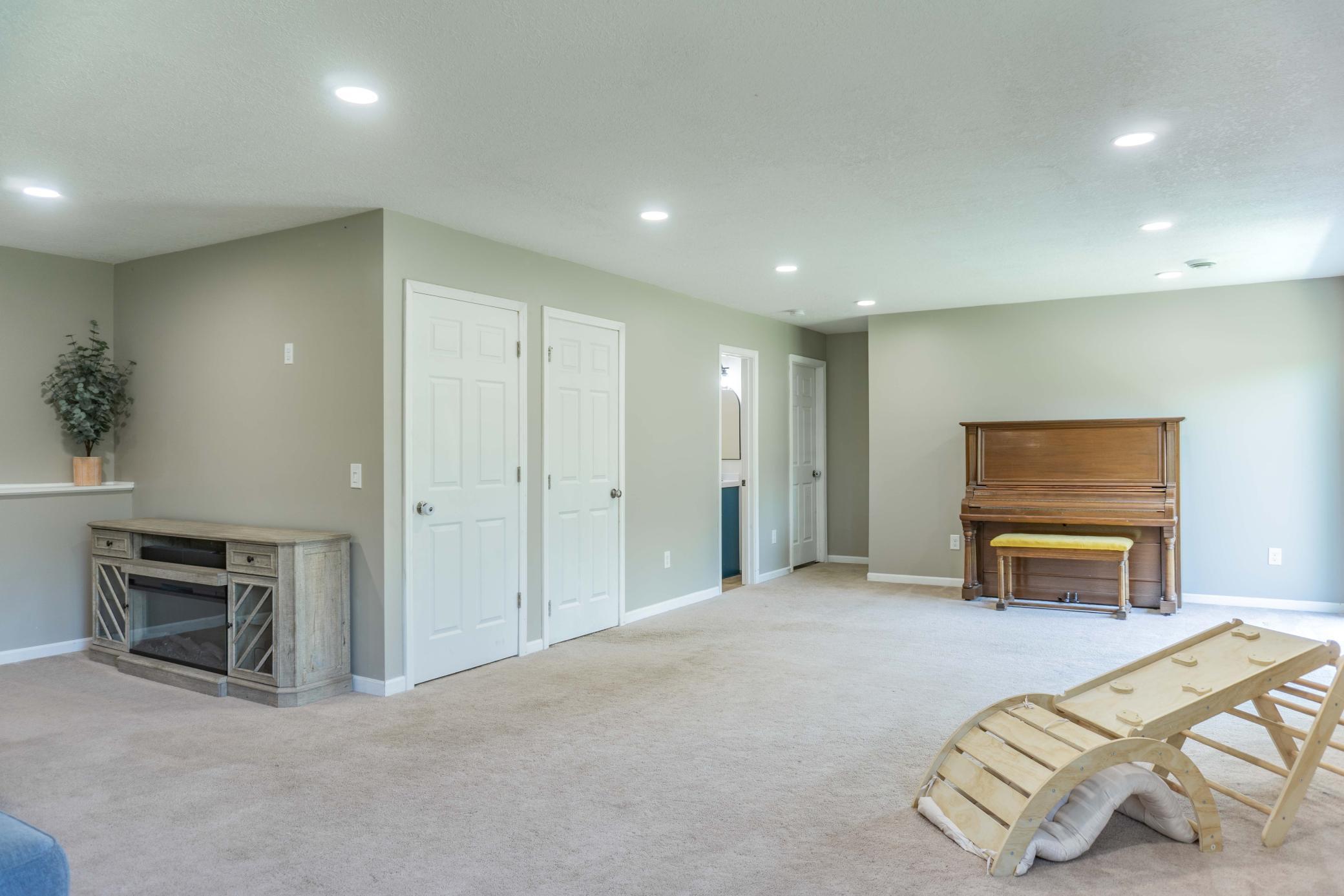 1635 Hidden Trail