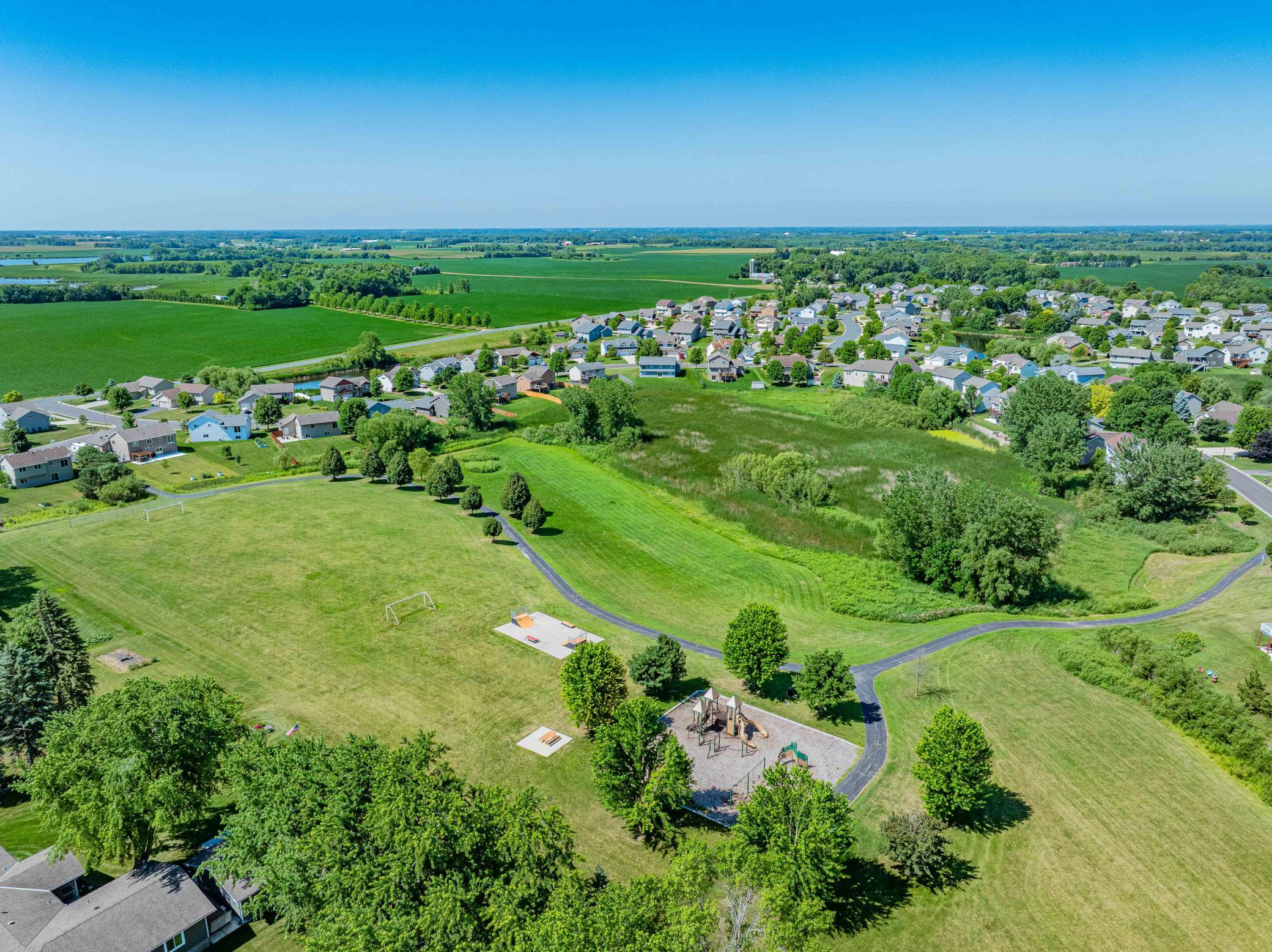 1635 Hidden Trail