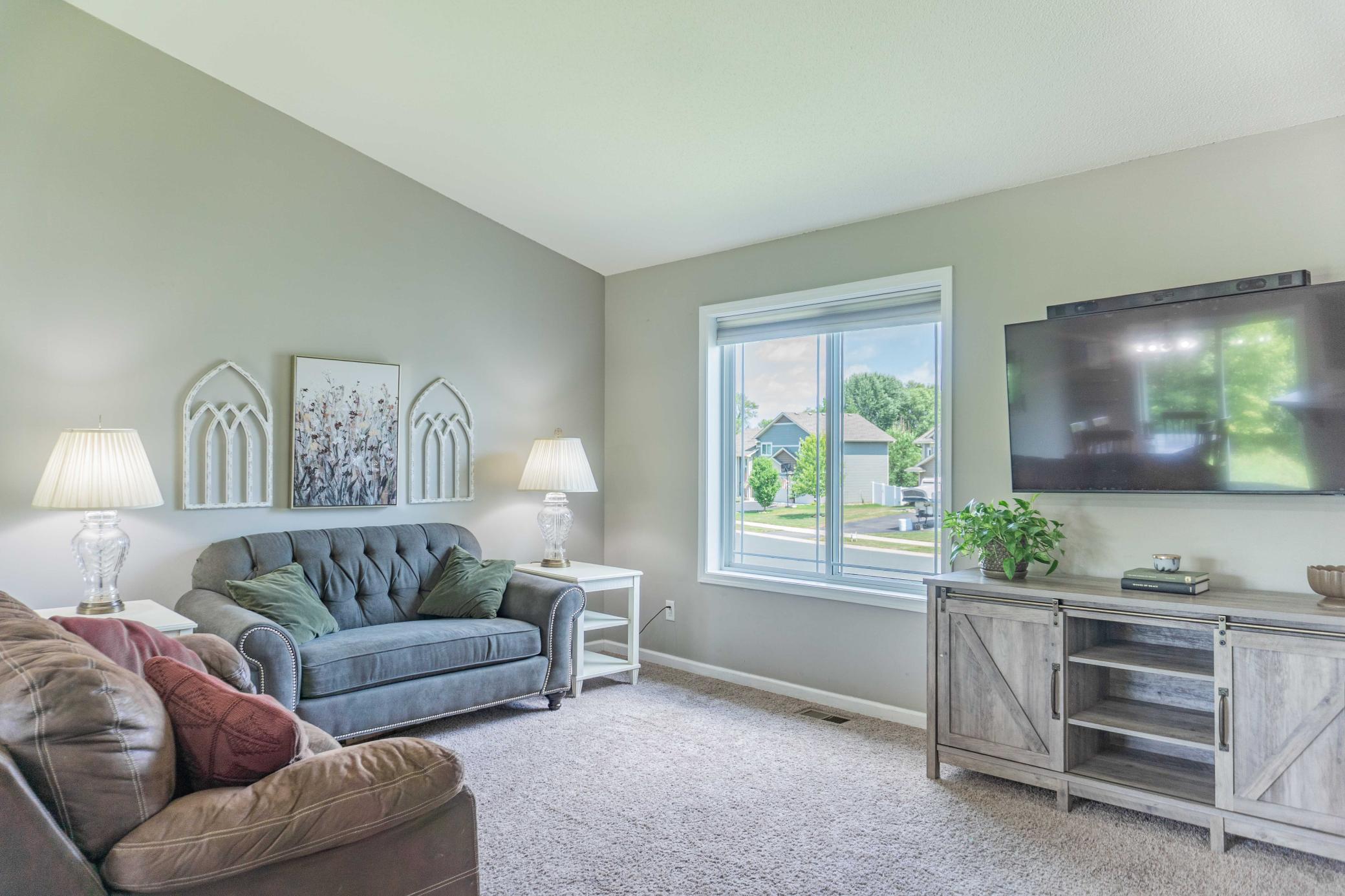 1635 Hidden Trail