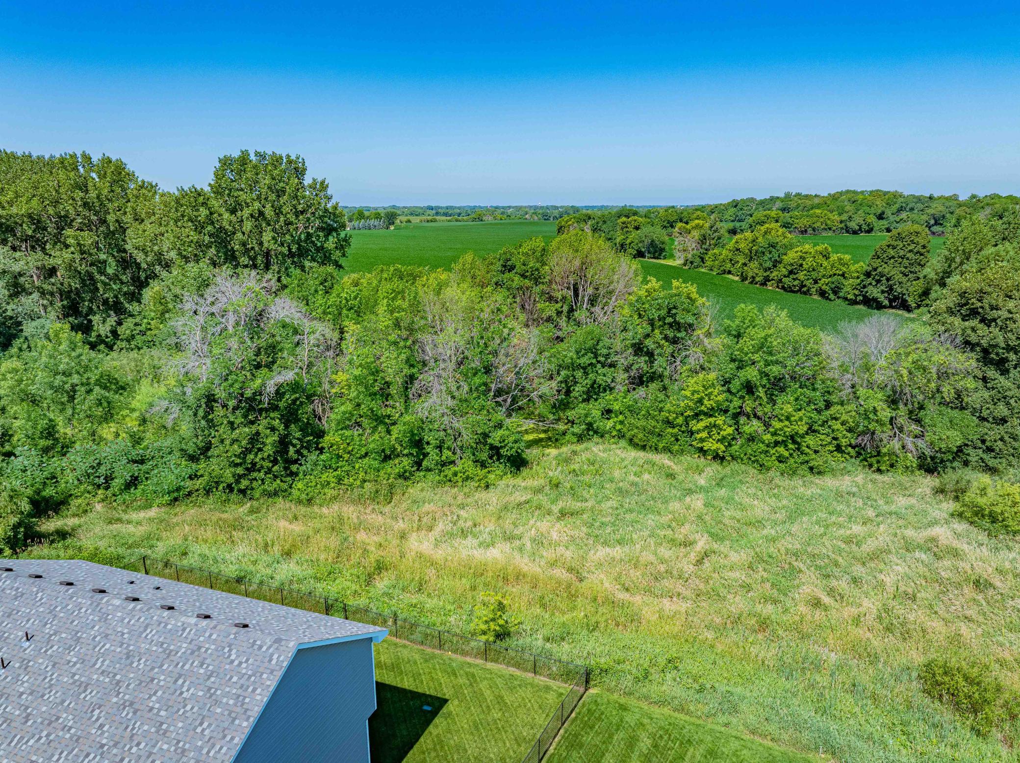 1635 Hidden Trail