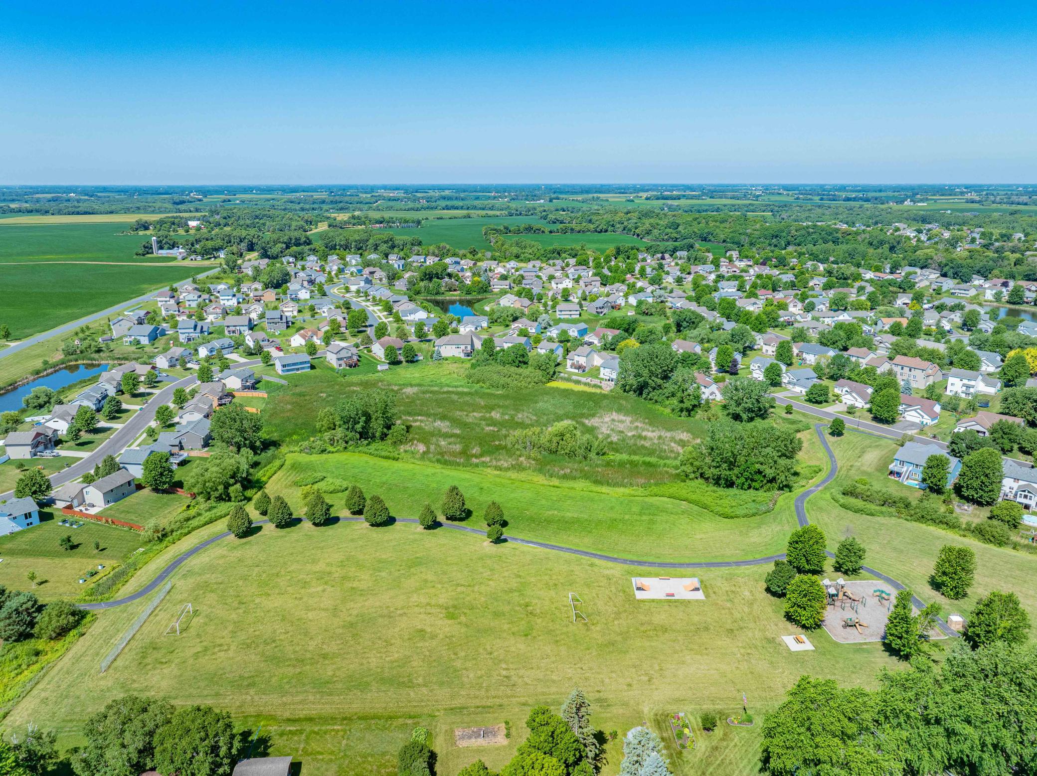 1635 Hidden Trail