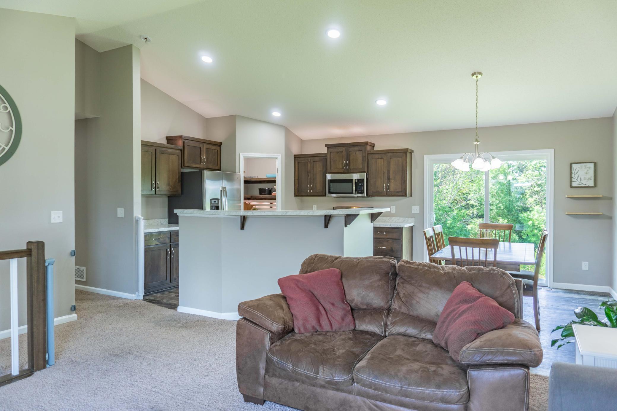 1635 Hidden Trail