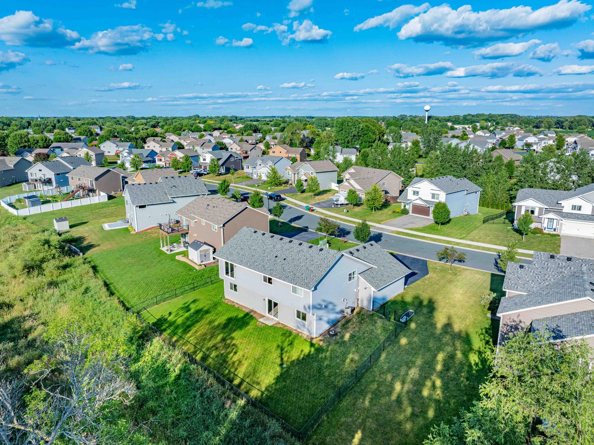 1635 Hidden Trail