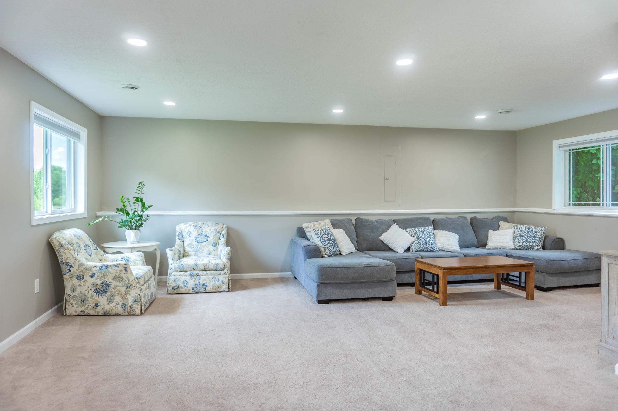 1635 Hidden Trail