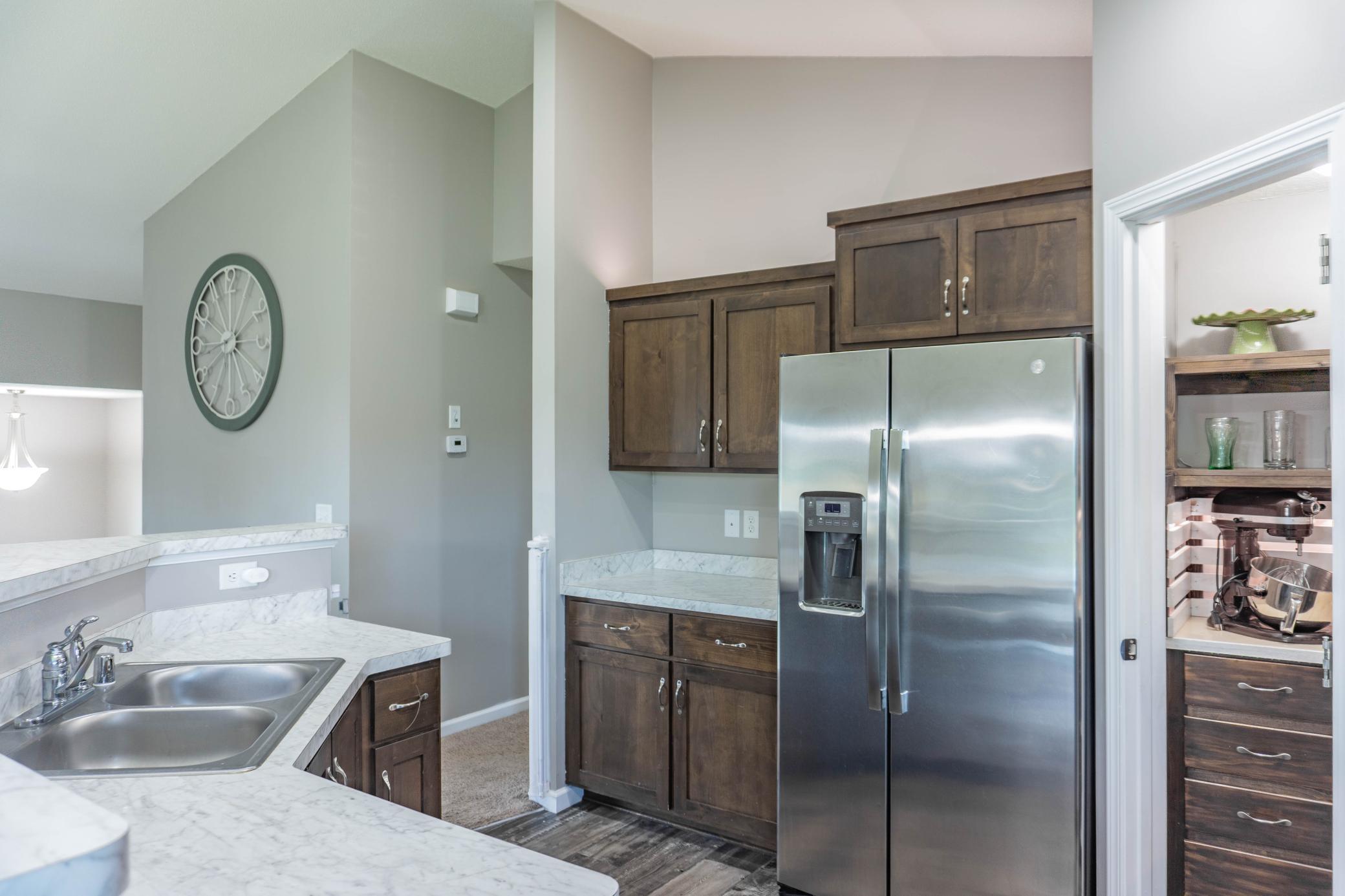 1635 Hidden Trail