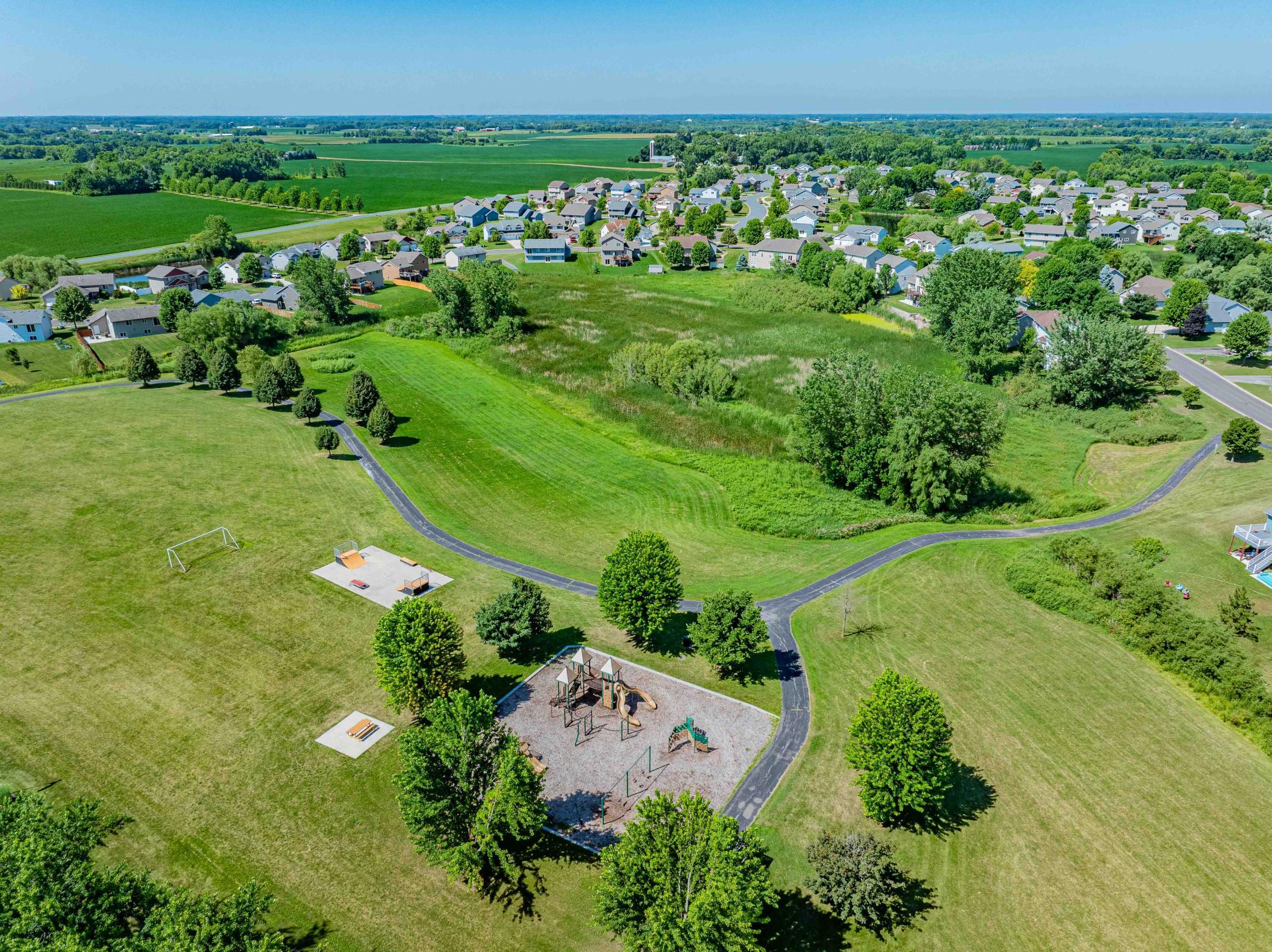 1635 Hidden Trail