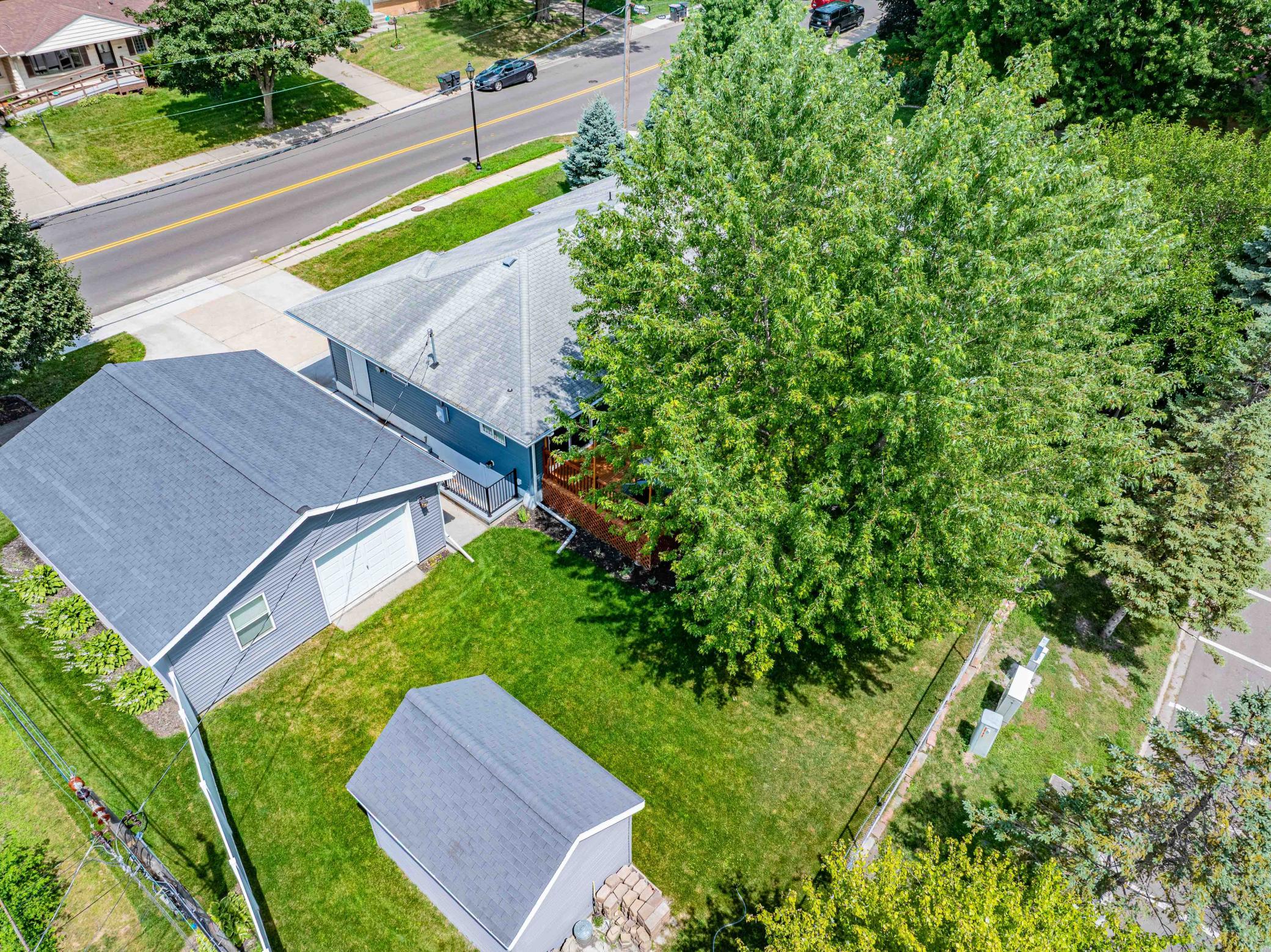 3008 29th Avenue NE