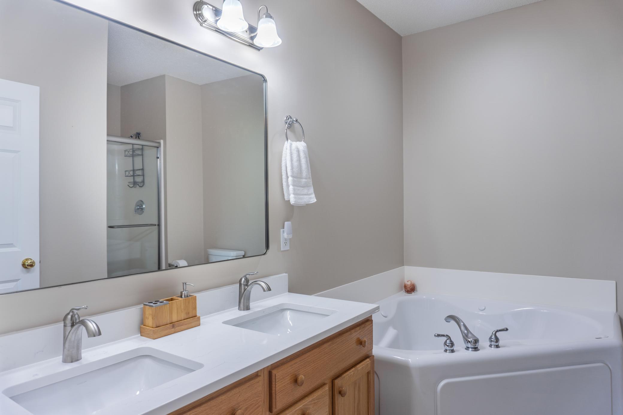 8356 Crabapple Court