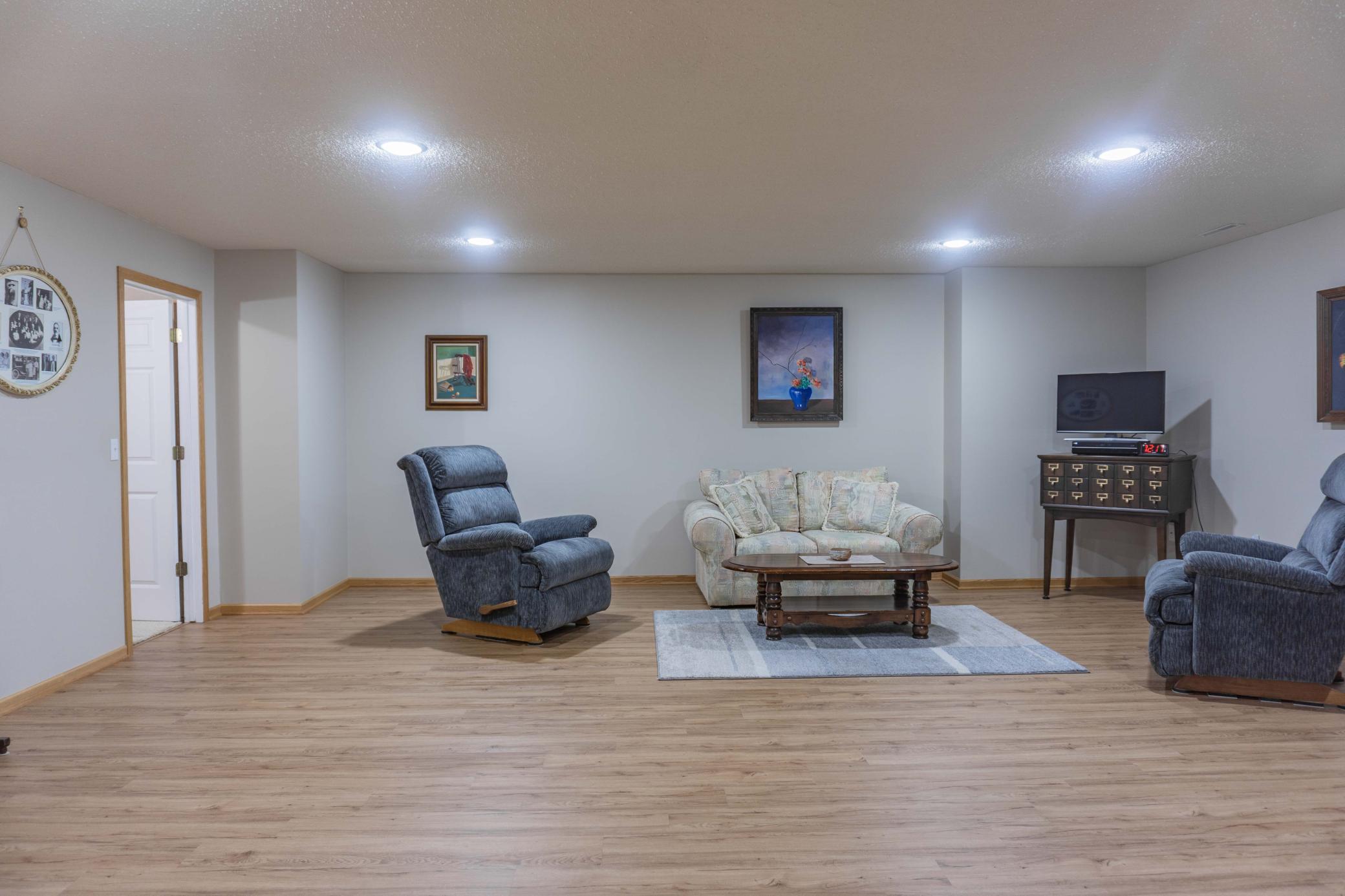 8356 Crabapple Court