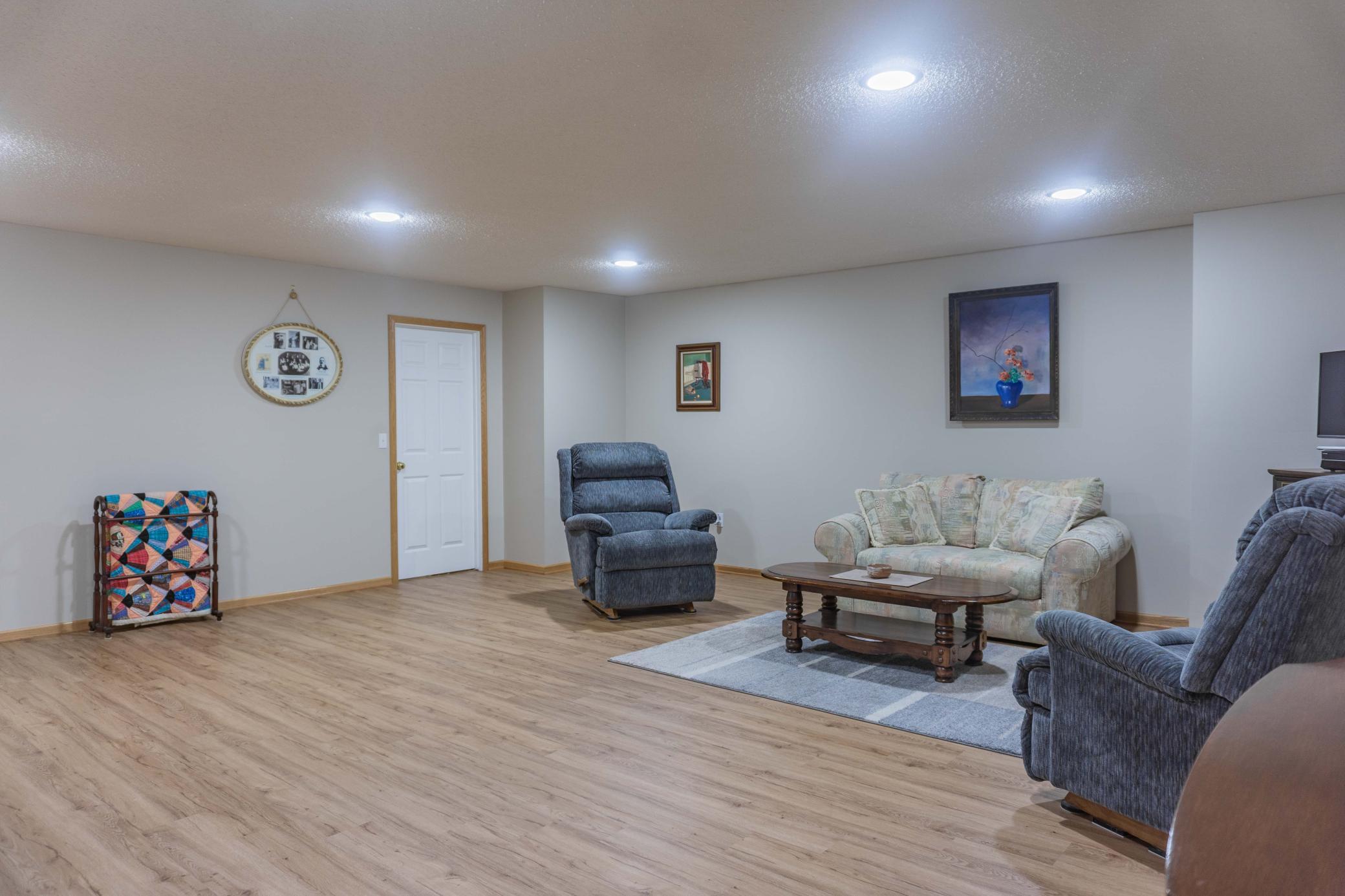 8356 Crabapple Court