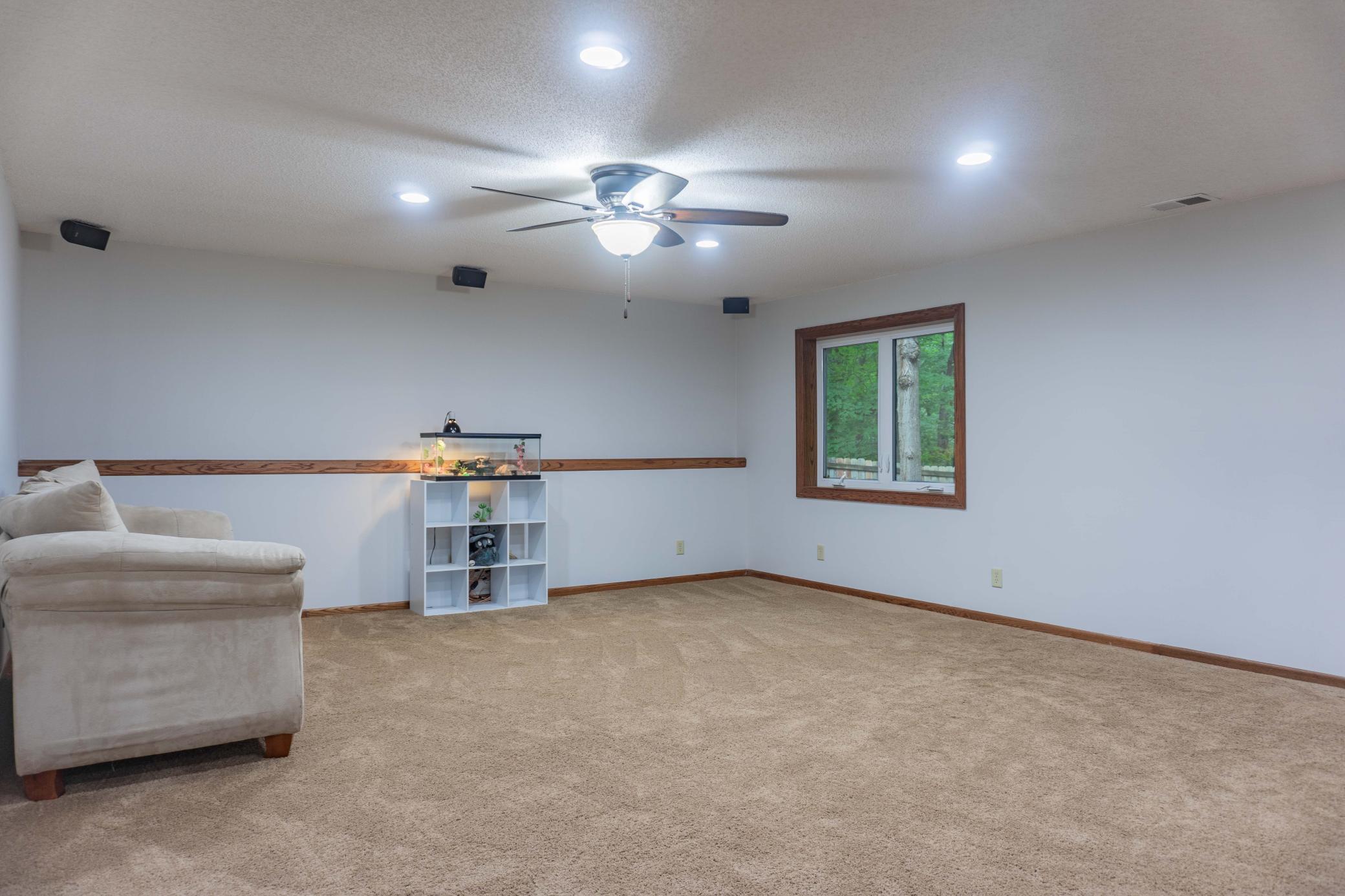 5450 Raven Point Road