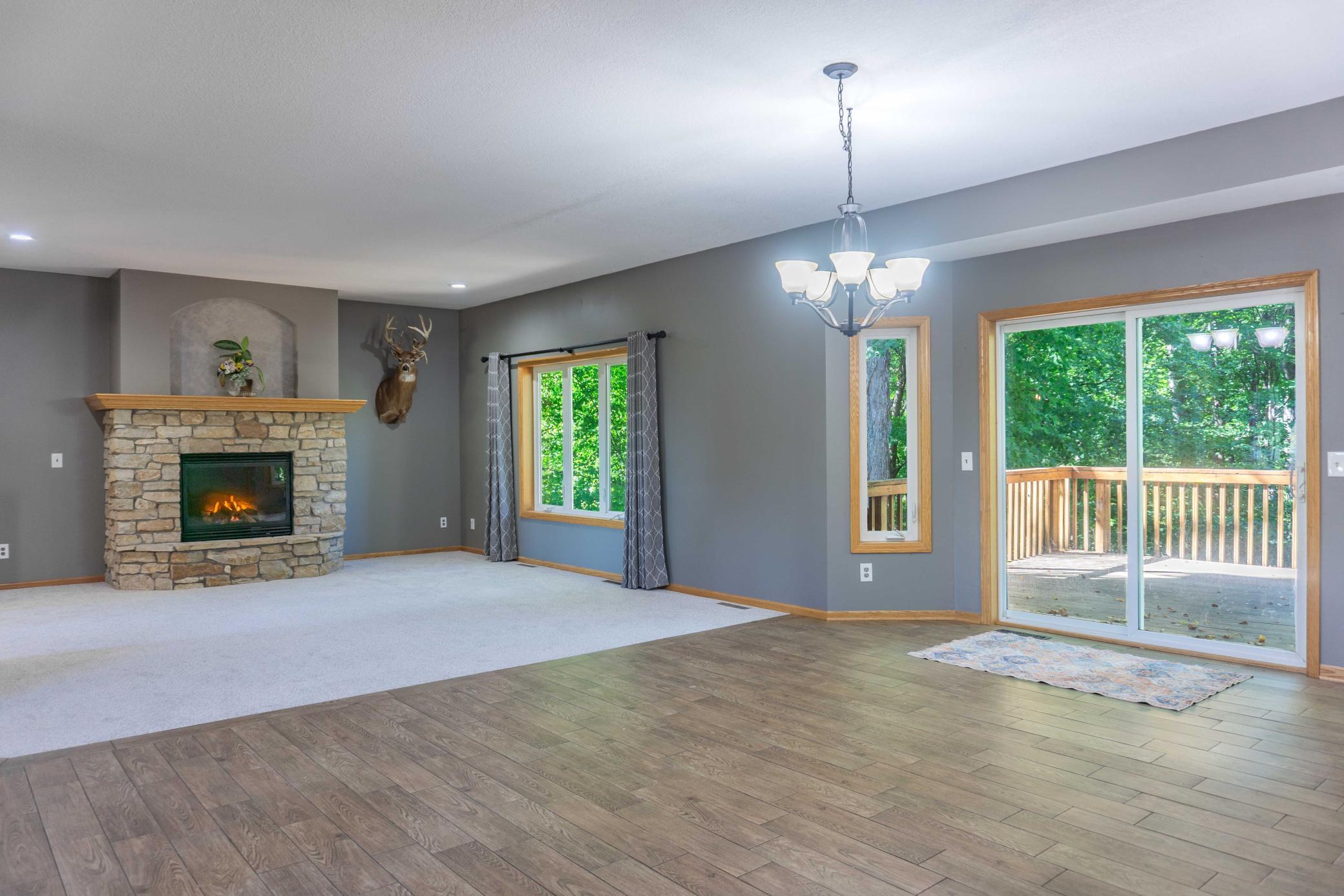 5450 Raven Point Road
