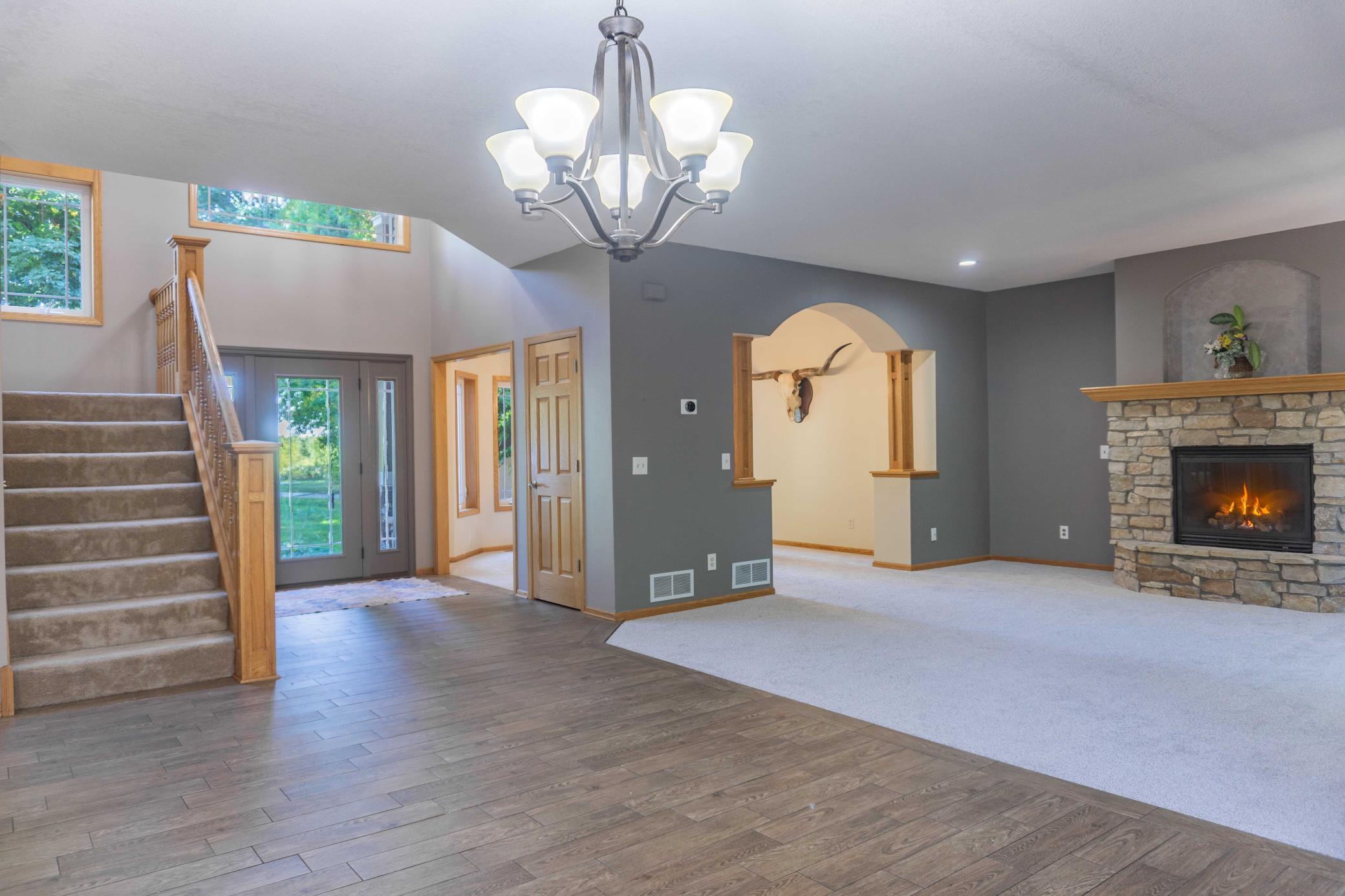 5450 Raven Point Road