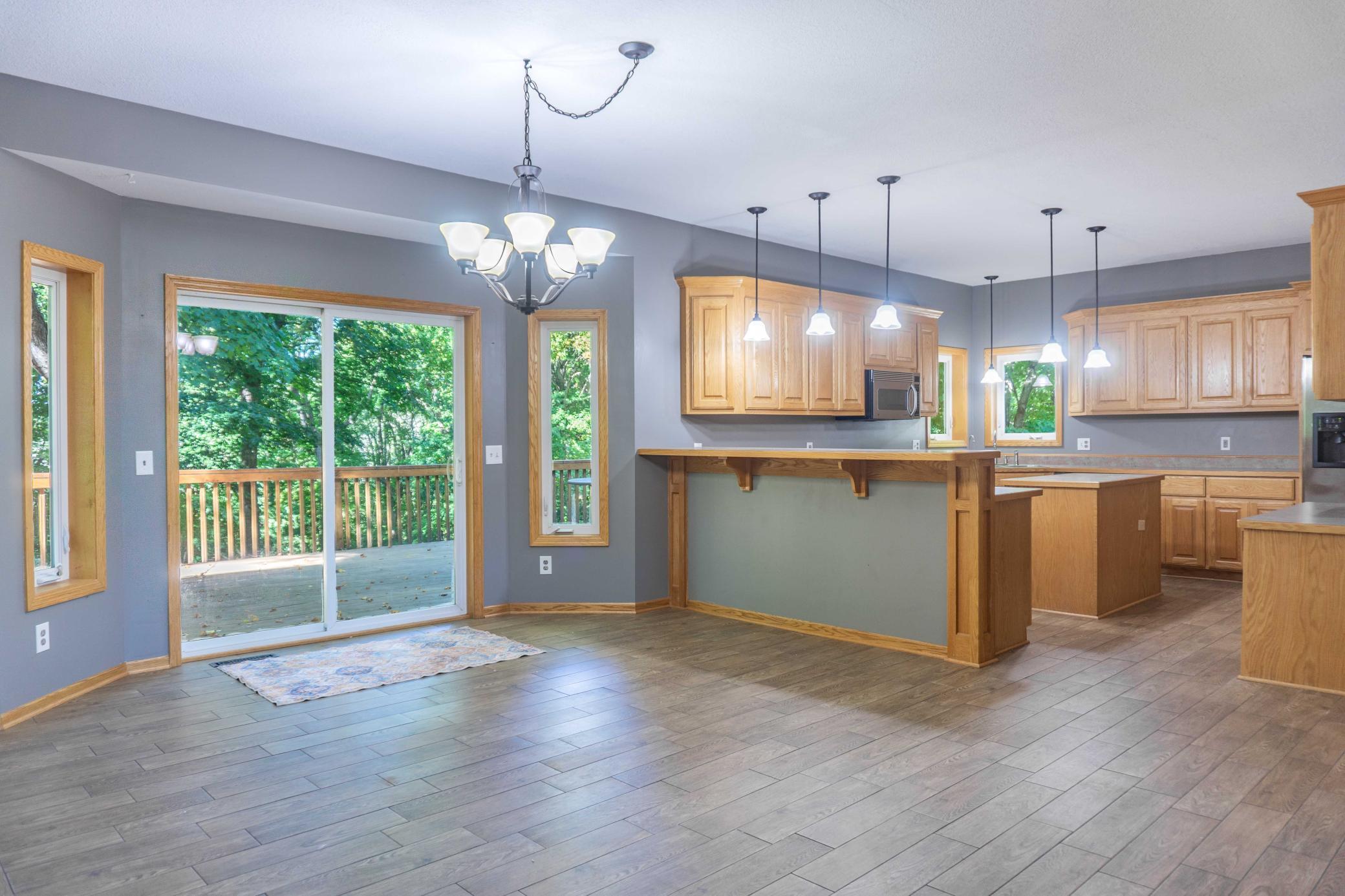 5450 Raven Point Road
