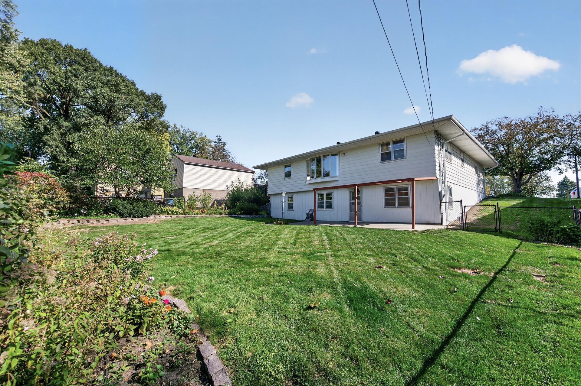 3412 Silver Lake Road NE