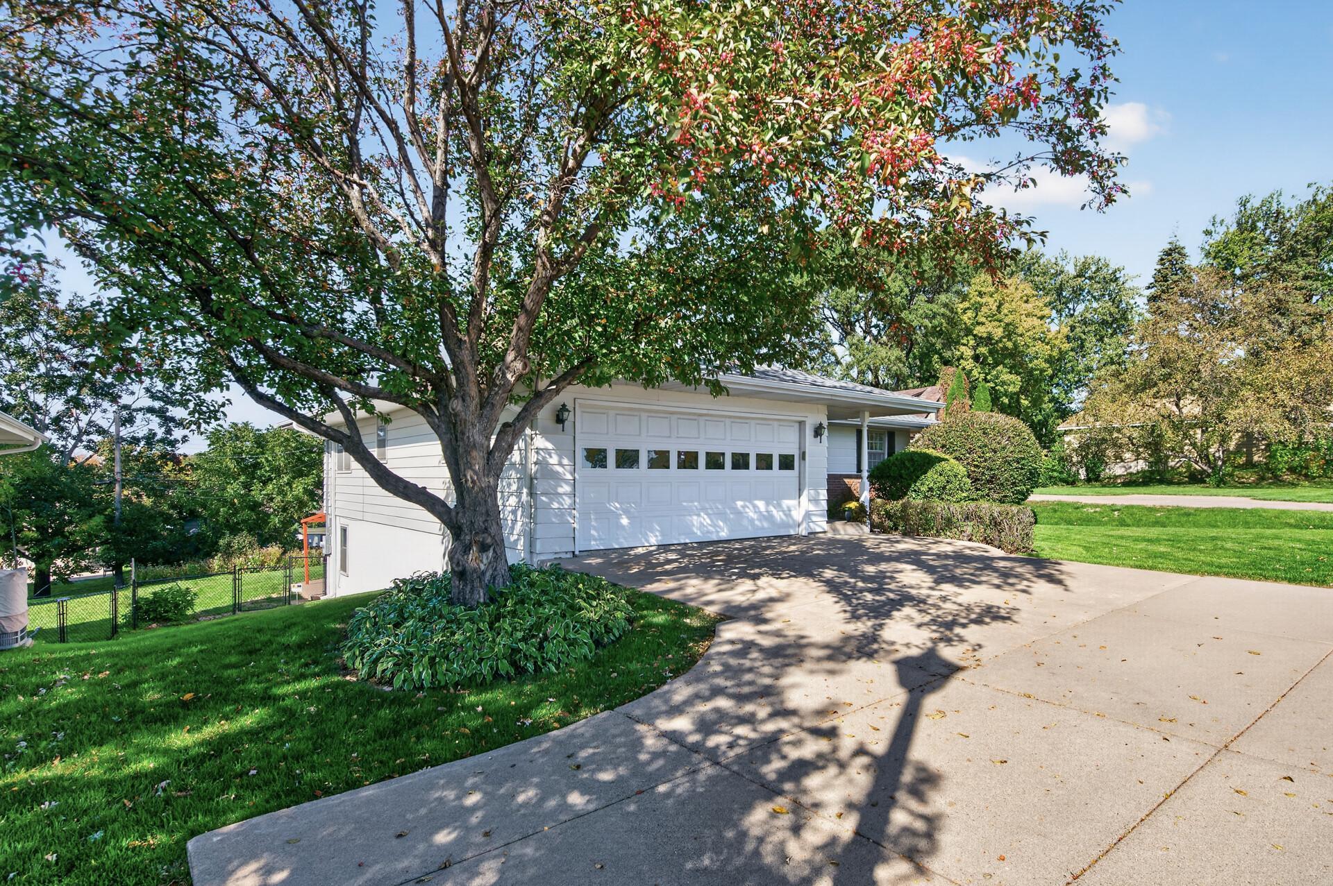 3412 Silver Lake Road NE