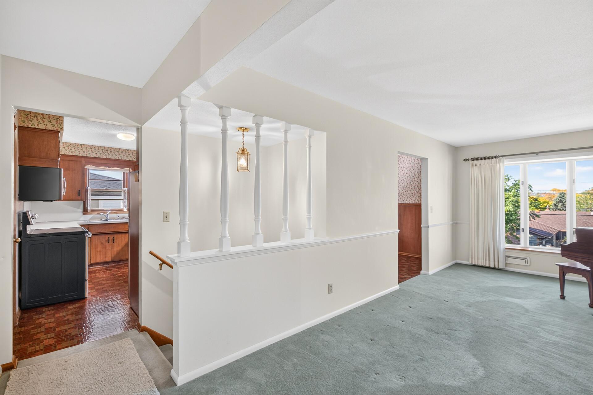 3412 Silver Lake Road NE