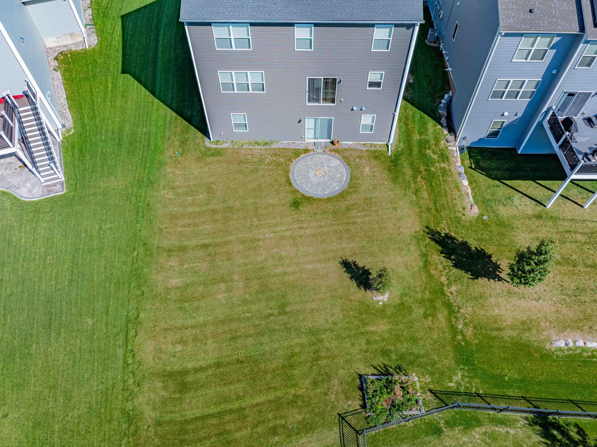 1457 Nutmeg Circle