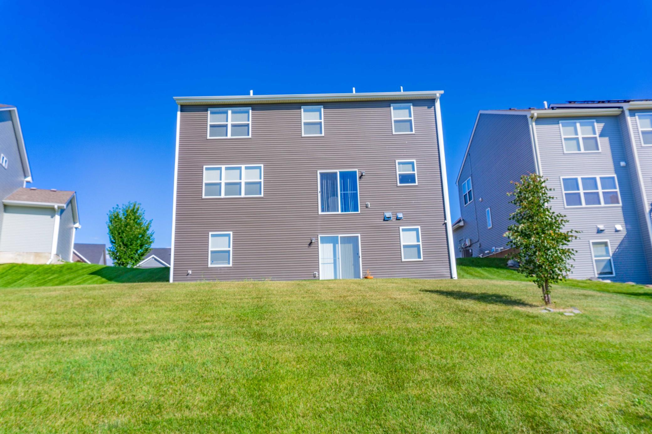 1457 Nutmeg Circle