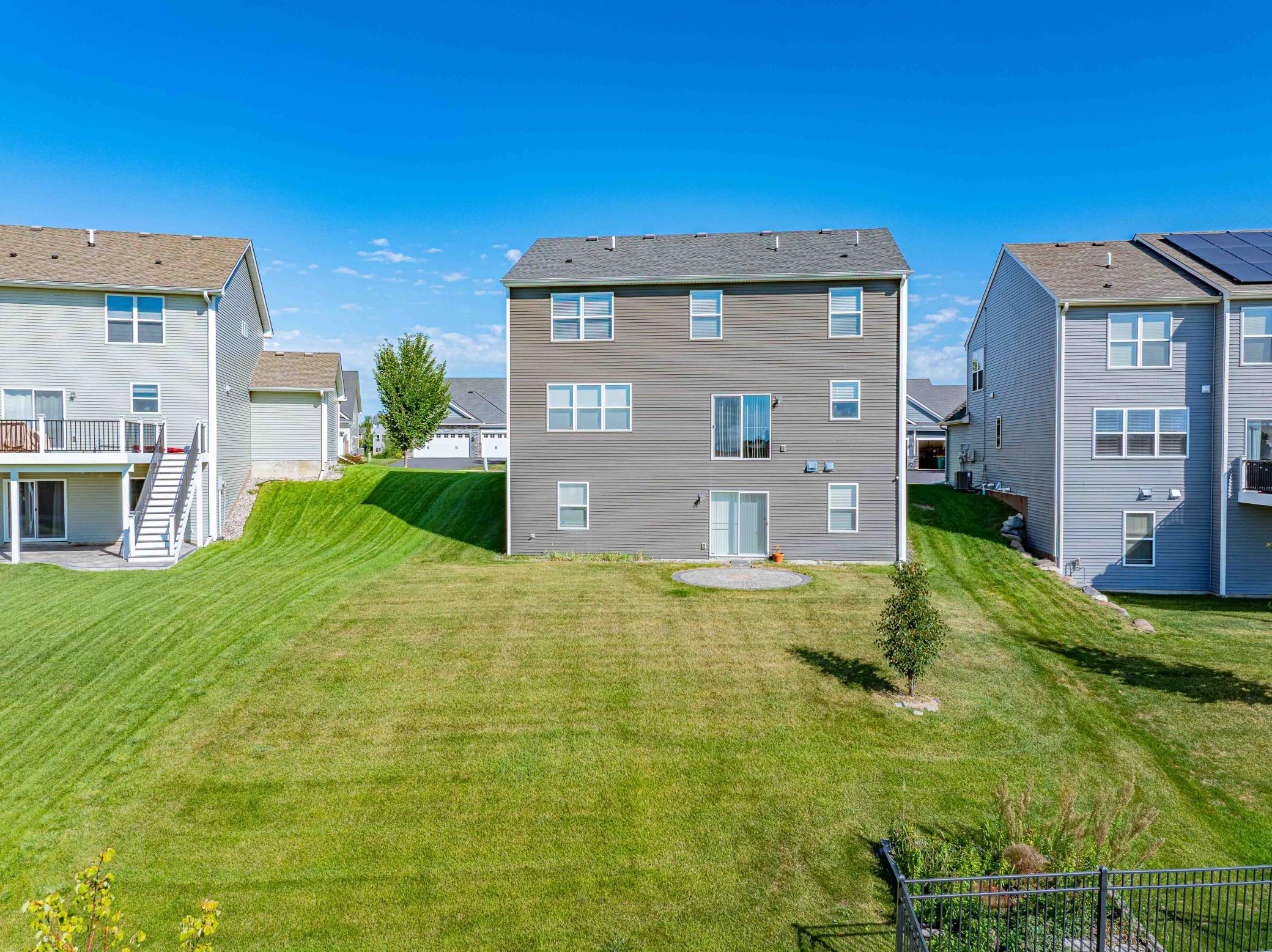 1457 Nutmeg Circle
