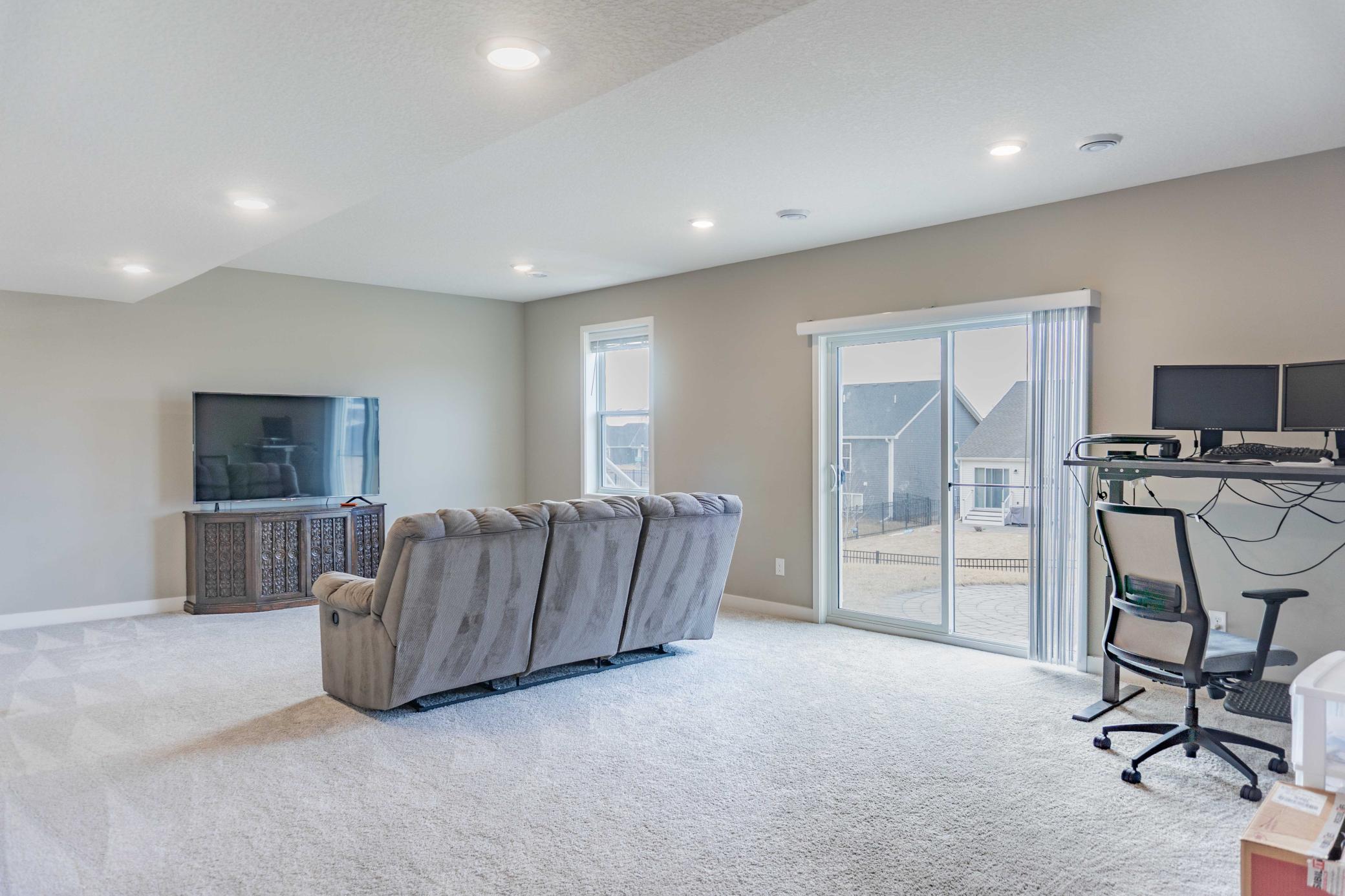 1457 Nutmeg Circle