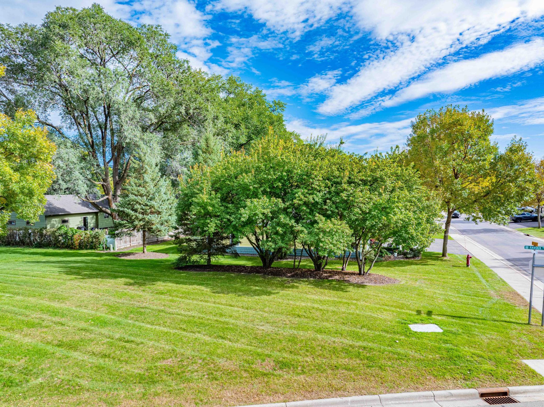 1481 Ravoux Lane