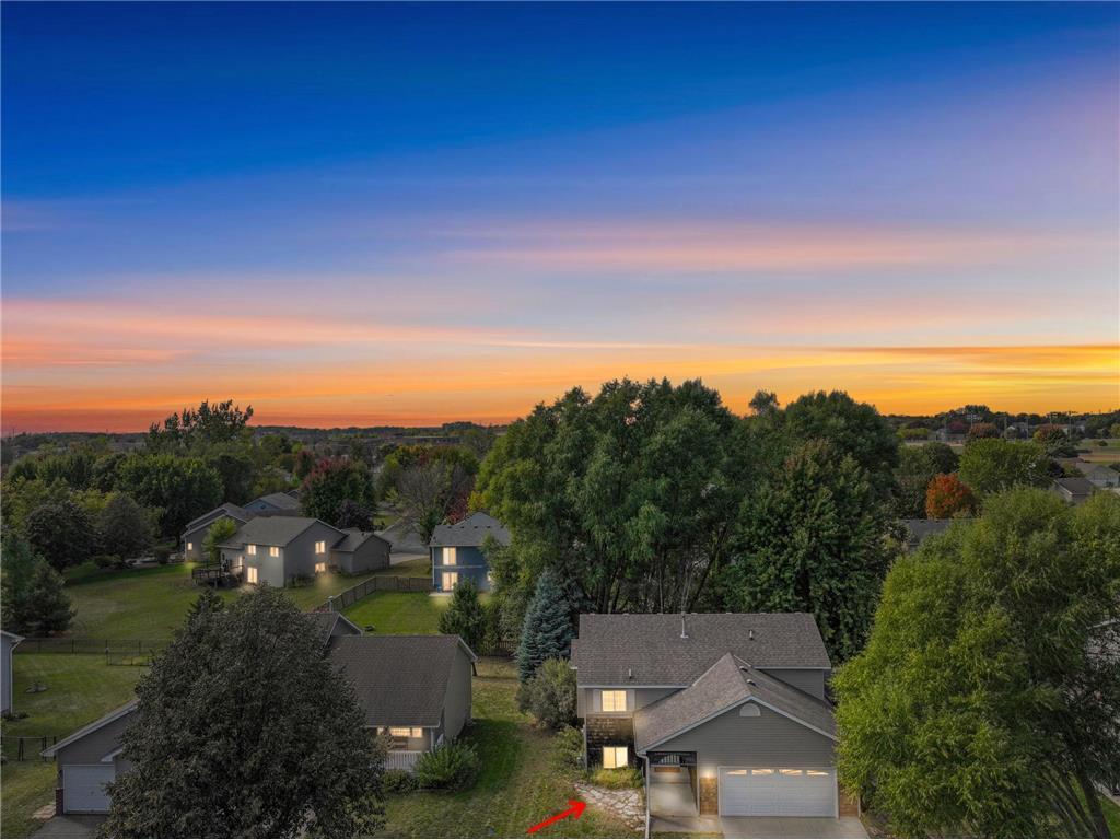 1332 Creekside Drive