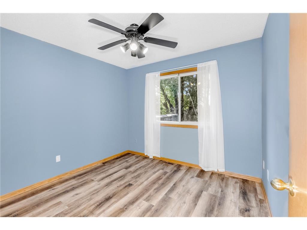 1332 Creekside Drive