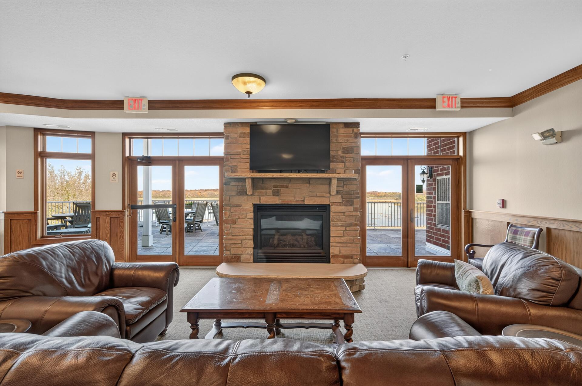 1776 Stieger Lake Lane Unit: 111