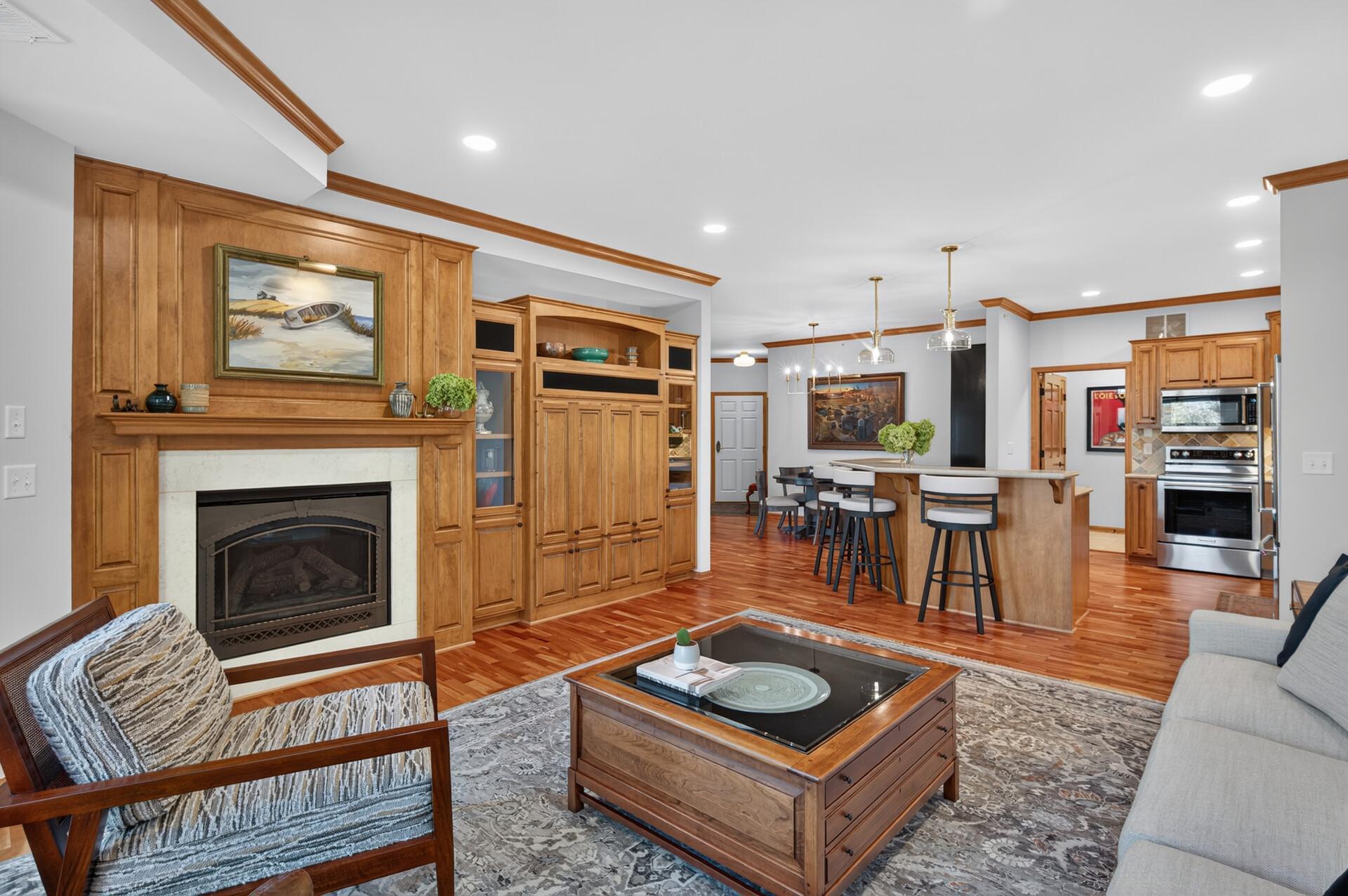 1776 Stieger Lake Lane Unit: 111